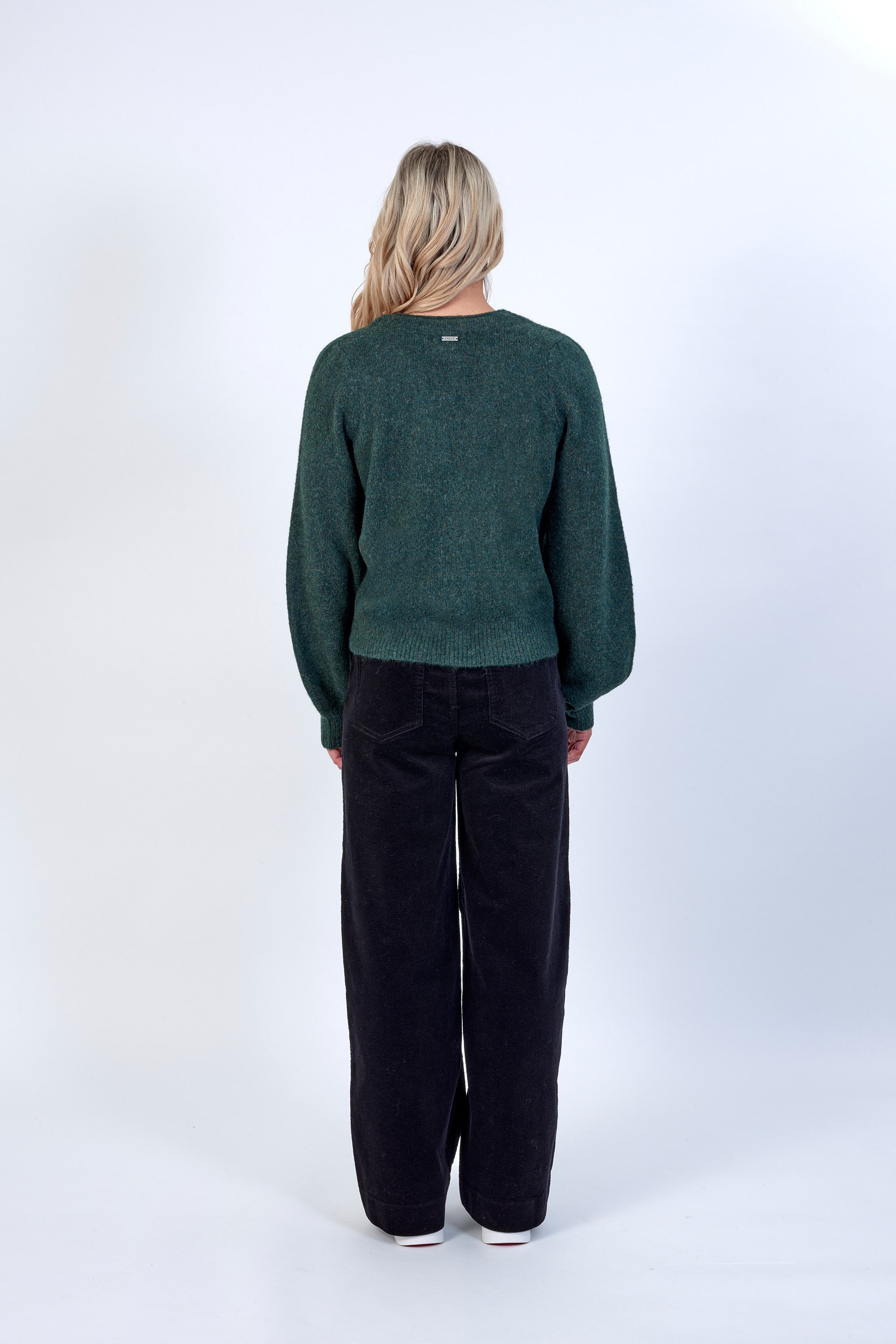 K2026 Emma Cardi - Sherwood - Knewe Label