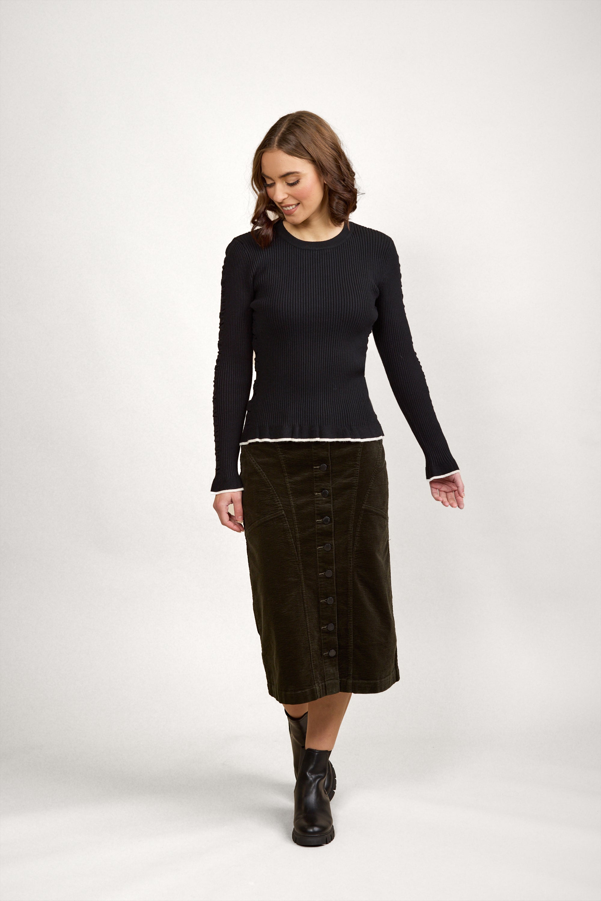 K2031 Luxe Sweater - Black/White - Knewe Label