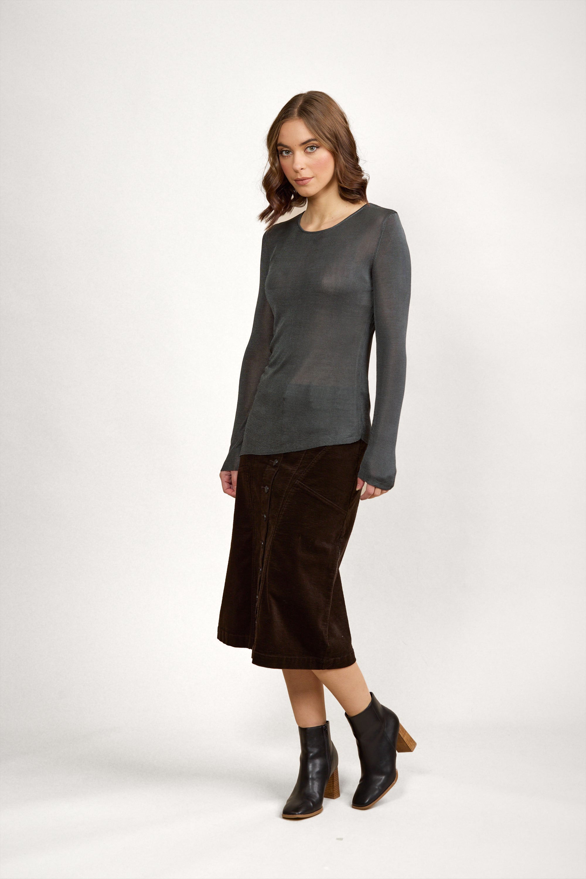 K2032 Dylan Sweater - Fog - Knewe Label