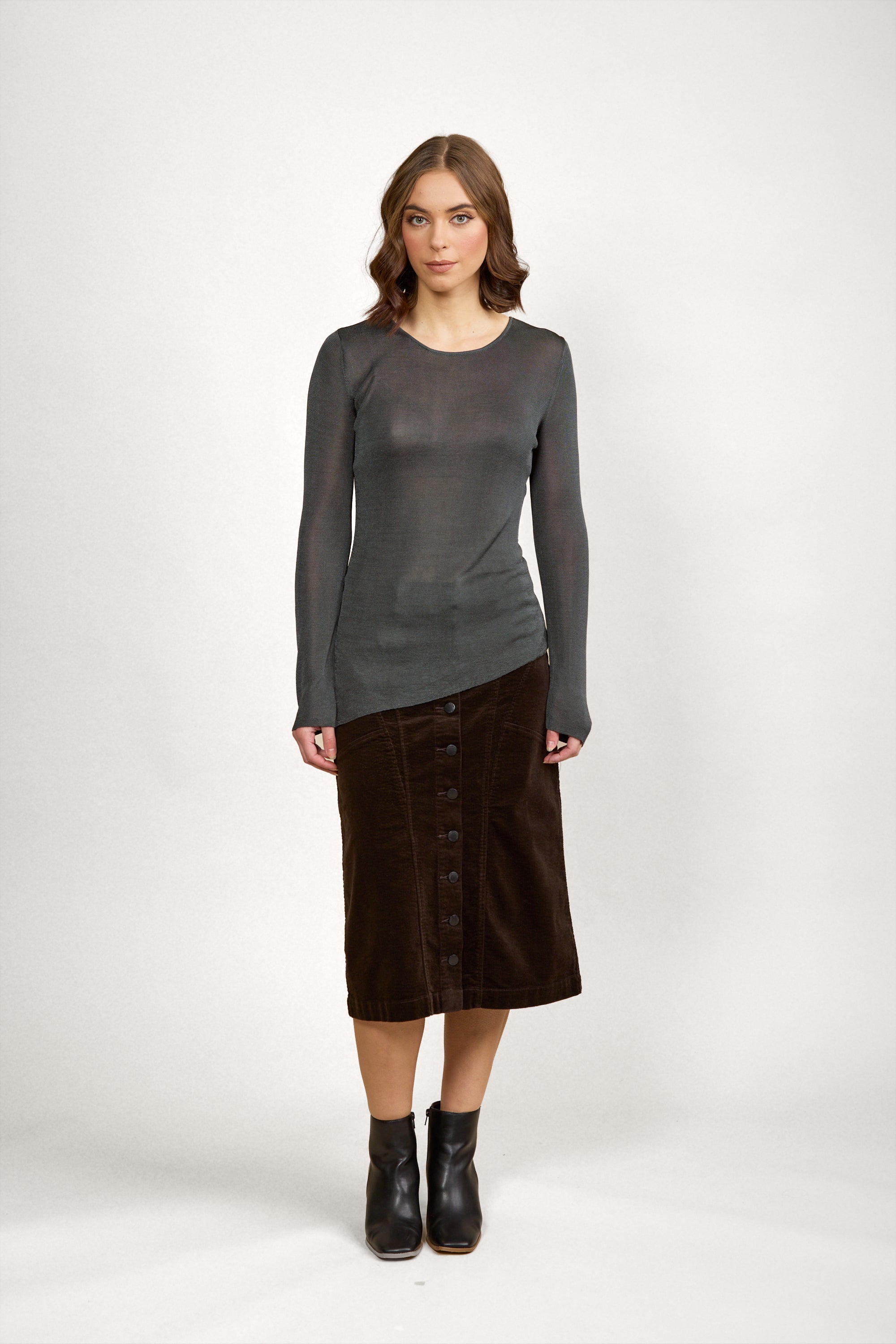 K2032 Dylan Sweater - Fog - Knewe Label