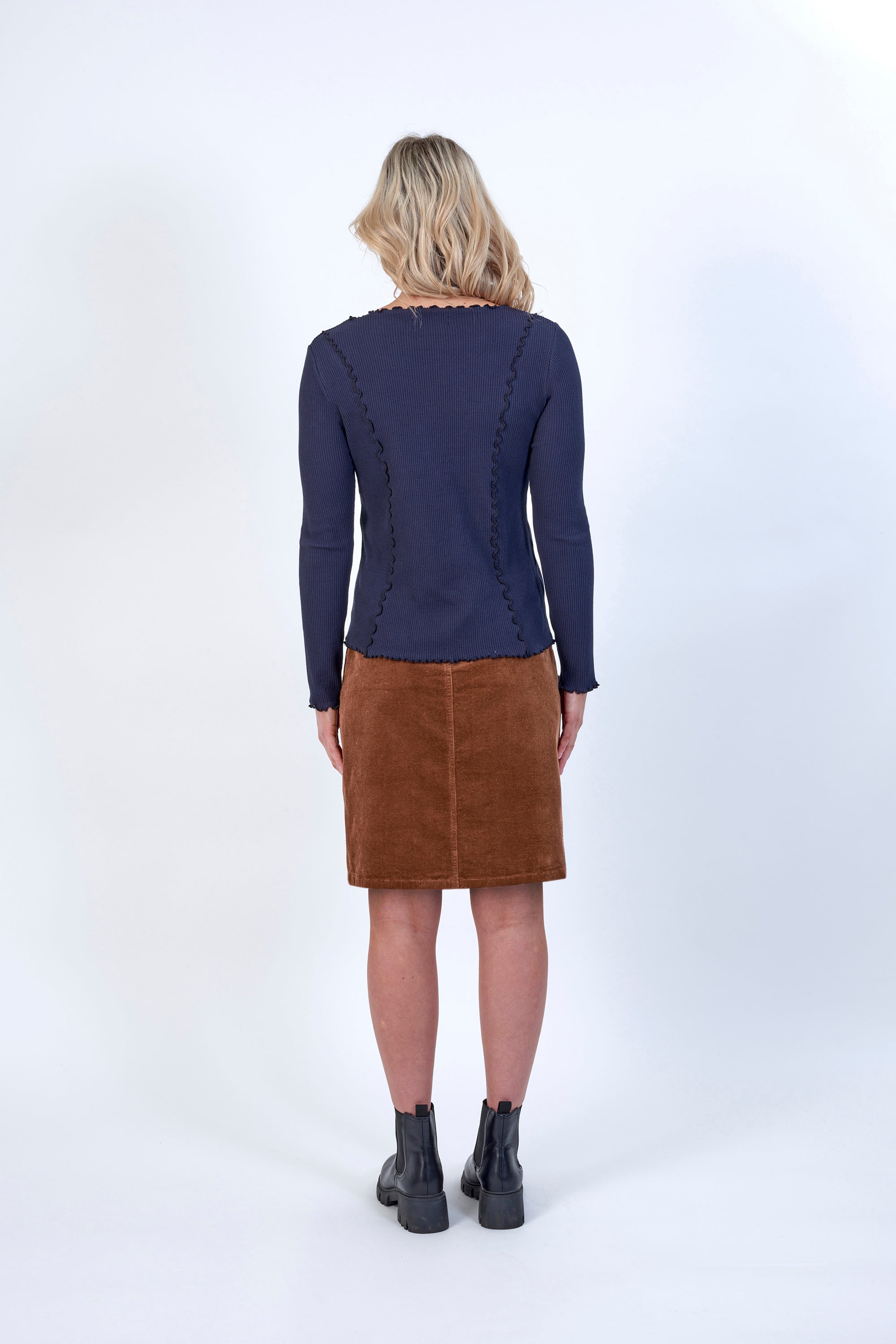 K3046 Ink - Tribe Top - Knewe Label