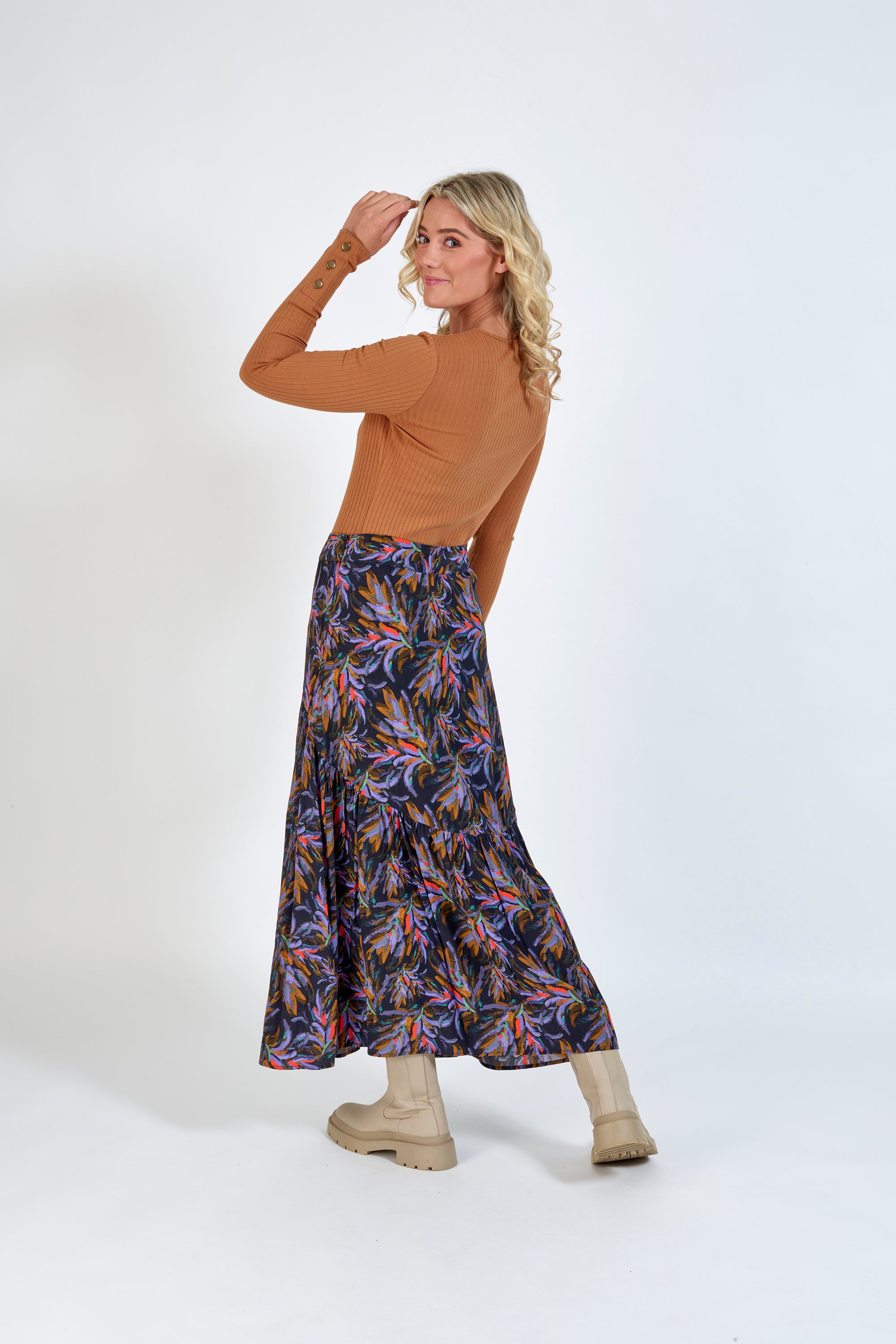 K4018 Misty - Vienna Skirt - Knewe Label