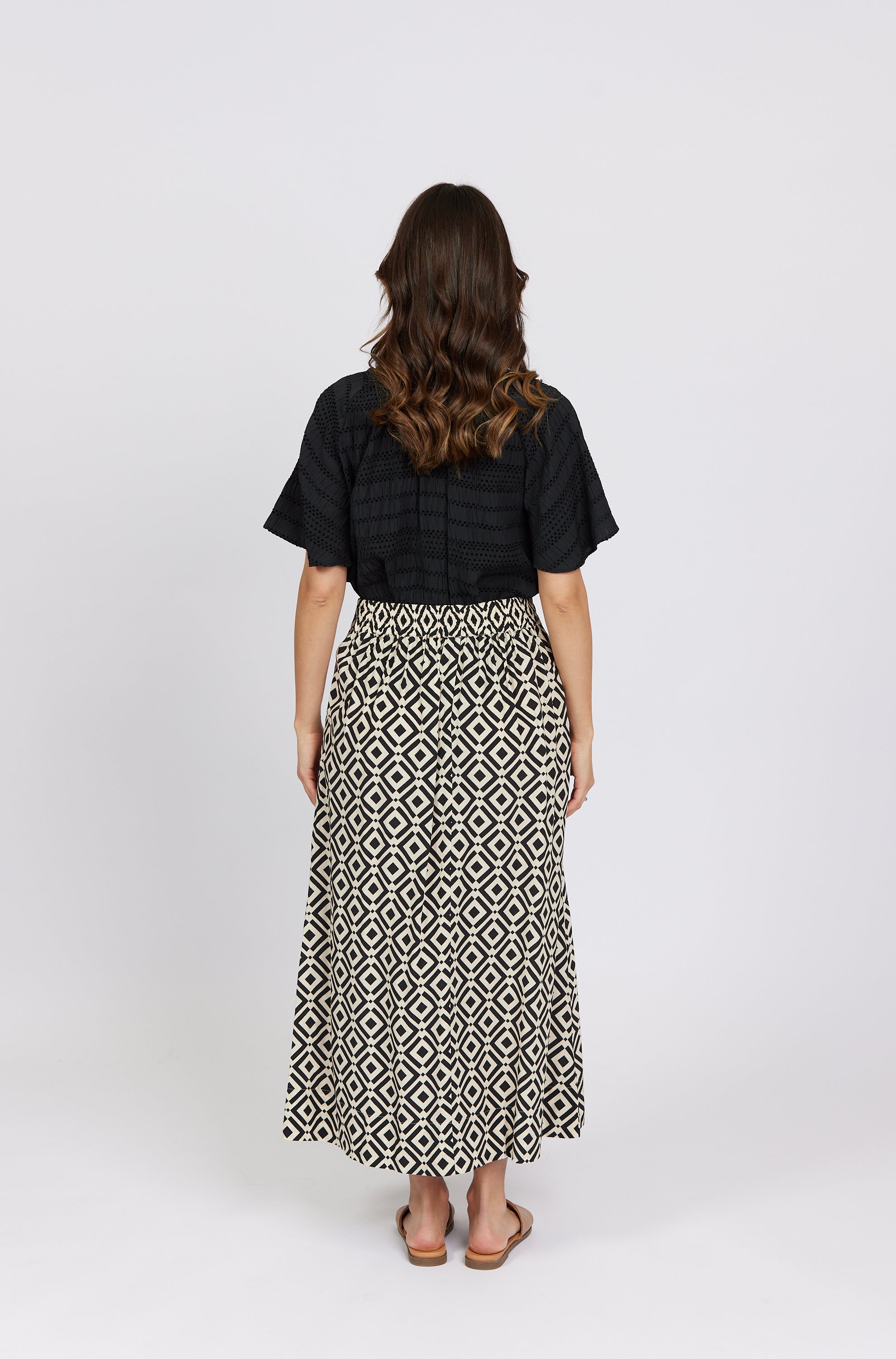 K4031 Theory - Bliss Skirt - Knewe Label