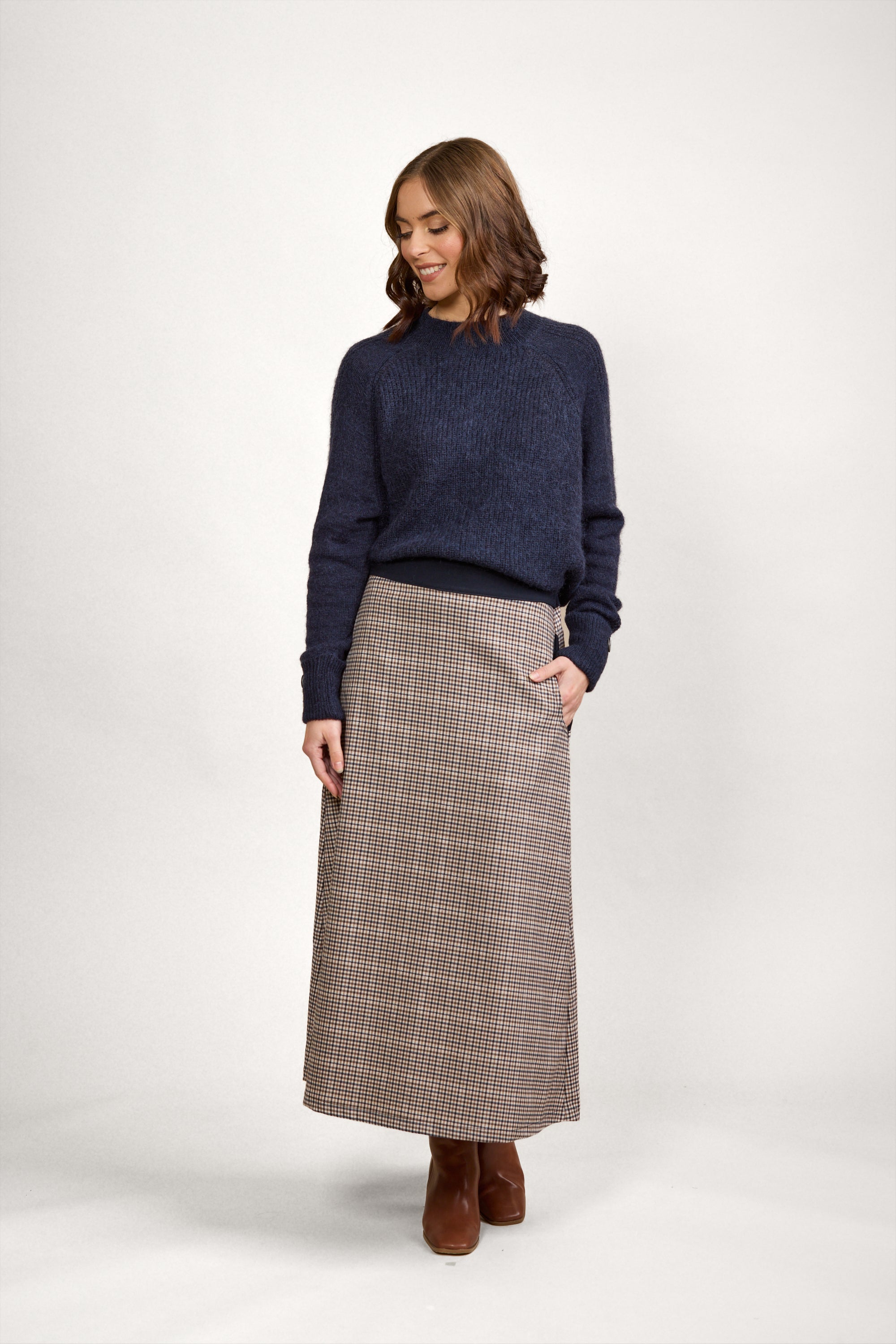 K4034 Jude Skirt - Vogue Check - Knewe Label