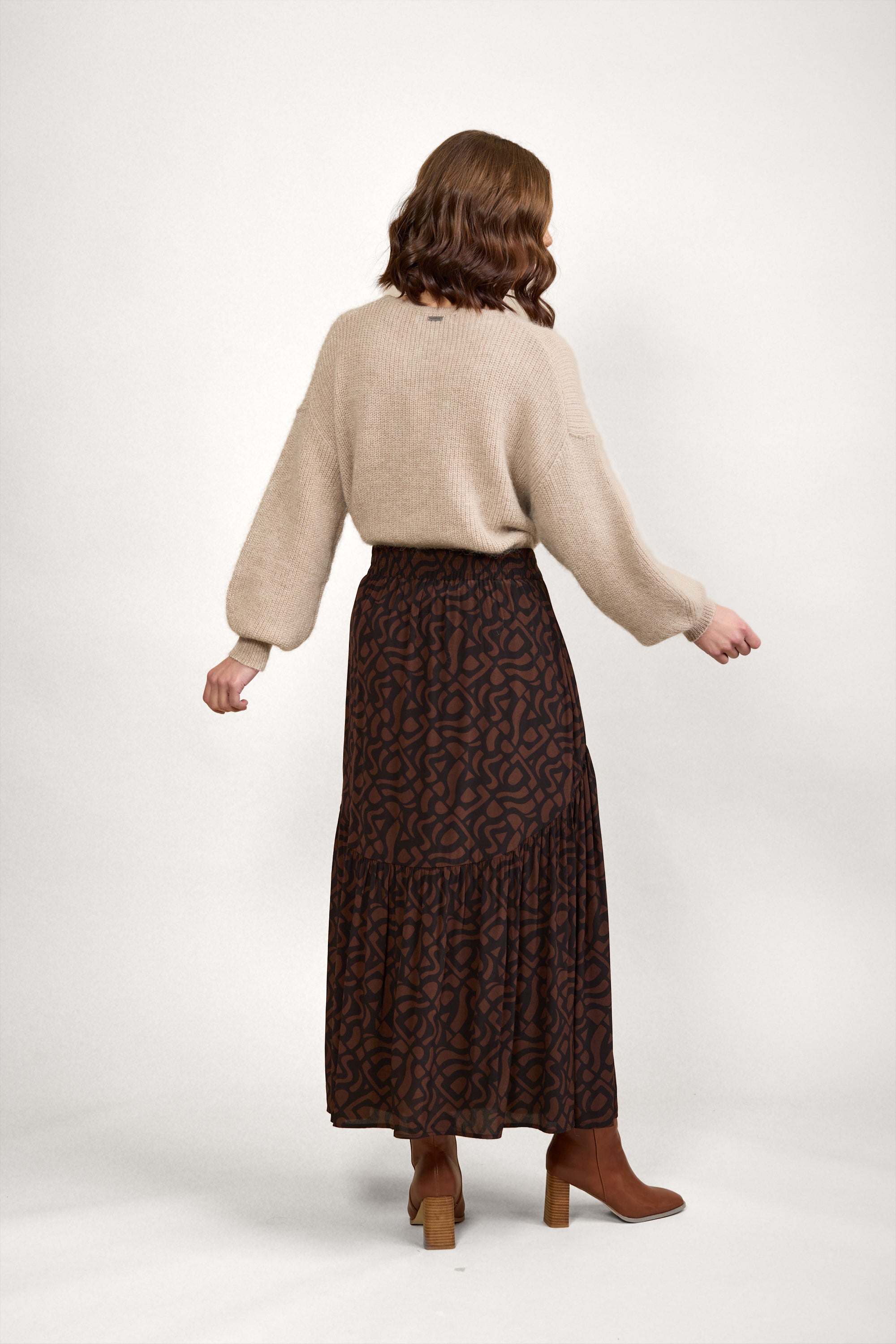 K4035 Milan Skirt - Mocha - Knewe Label