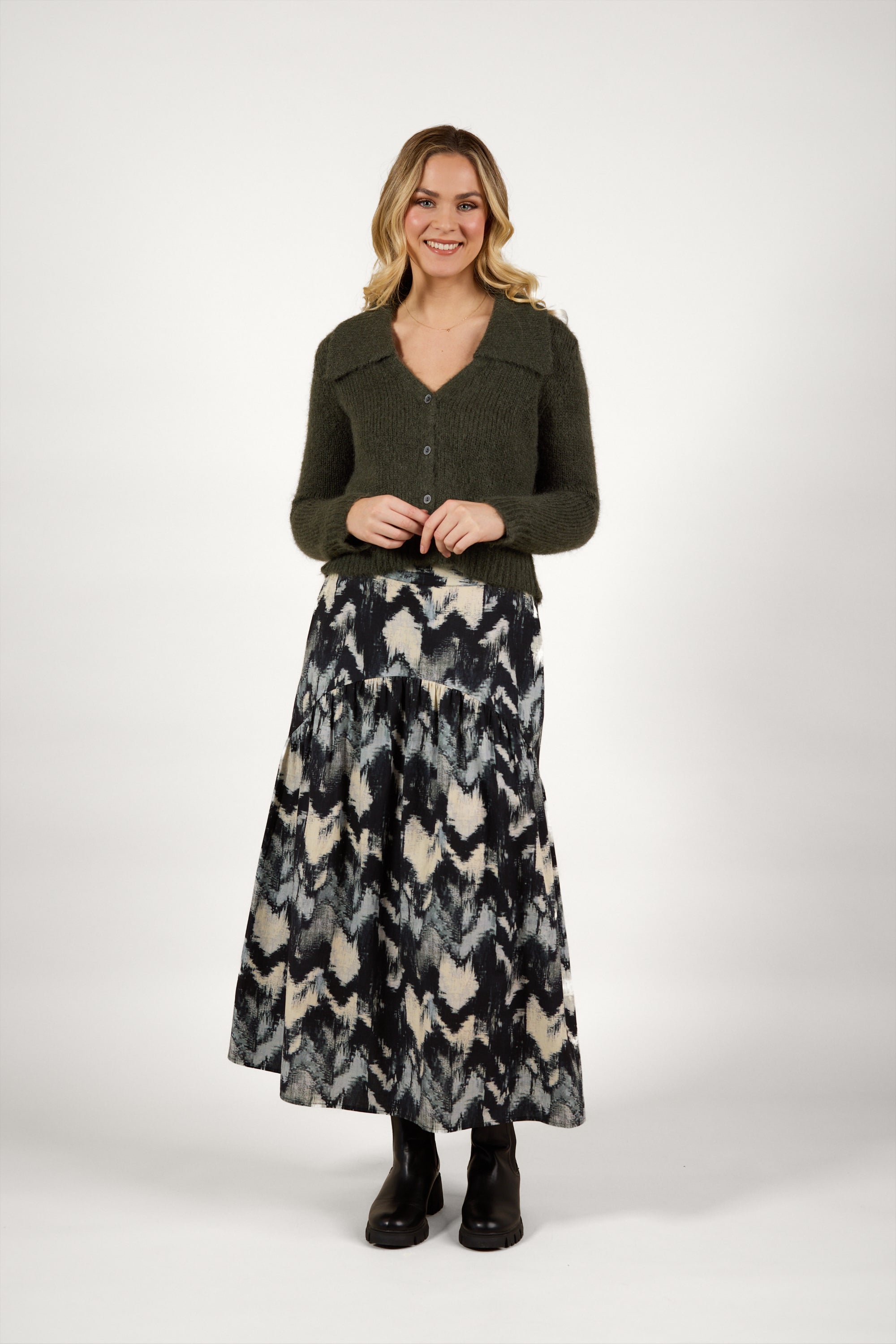K4035 Milan Skirt - Saint - Knewe Label