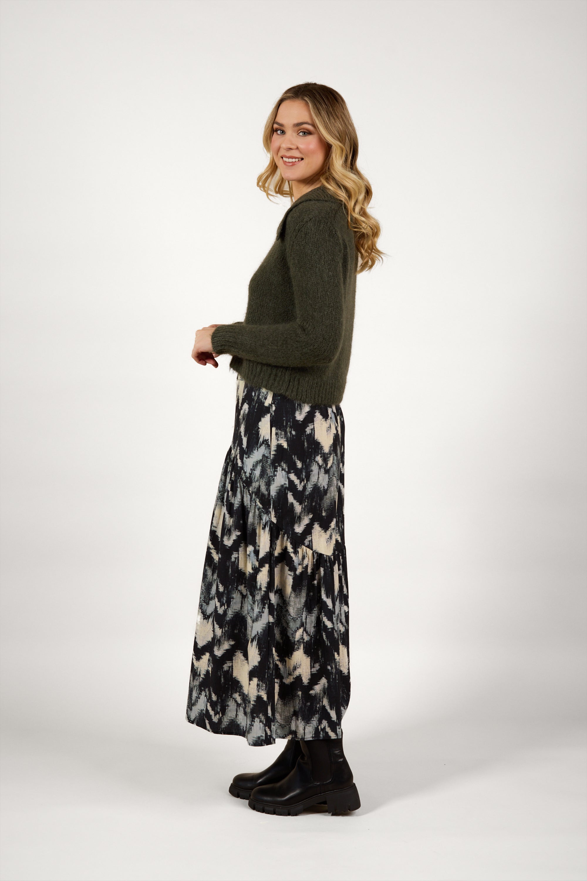 K4035 Milan Skirt - Saint - Knewe Label