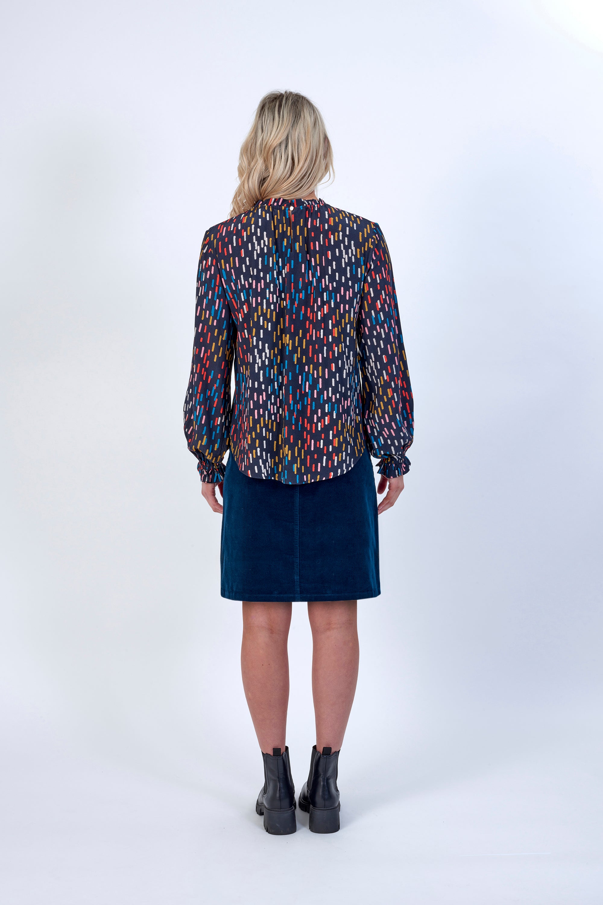 K5054 Illuminate - Rio Top - Knewe Label
