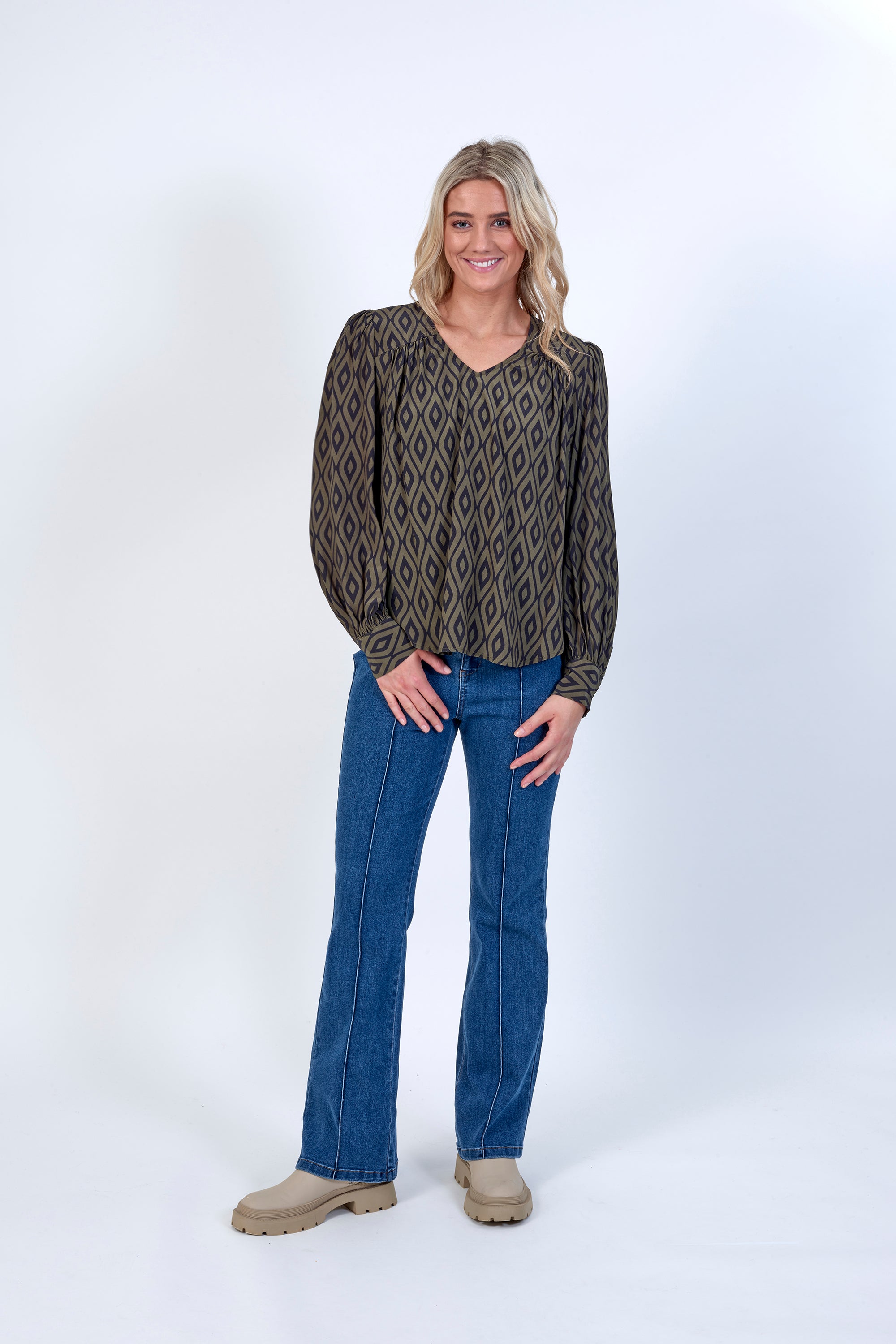 K5073 Nova - Roxanne Top - Knewe Label
