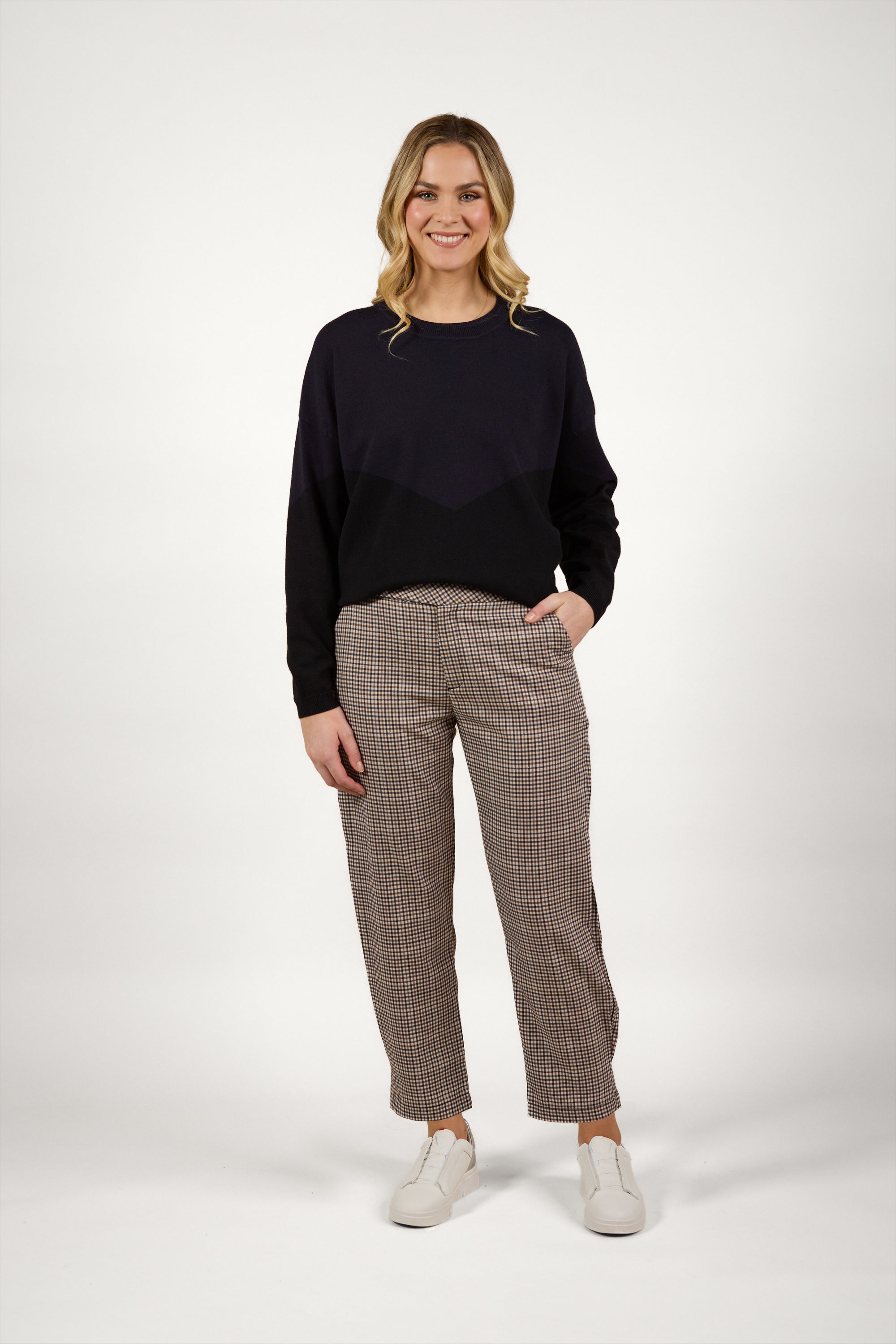 K7100 Jude Pant - Vogue Check - Knewe Label