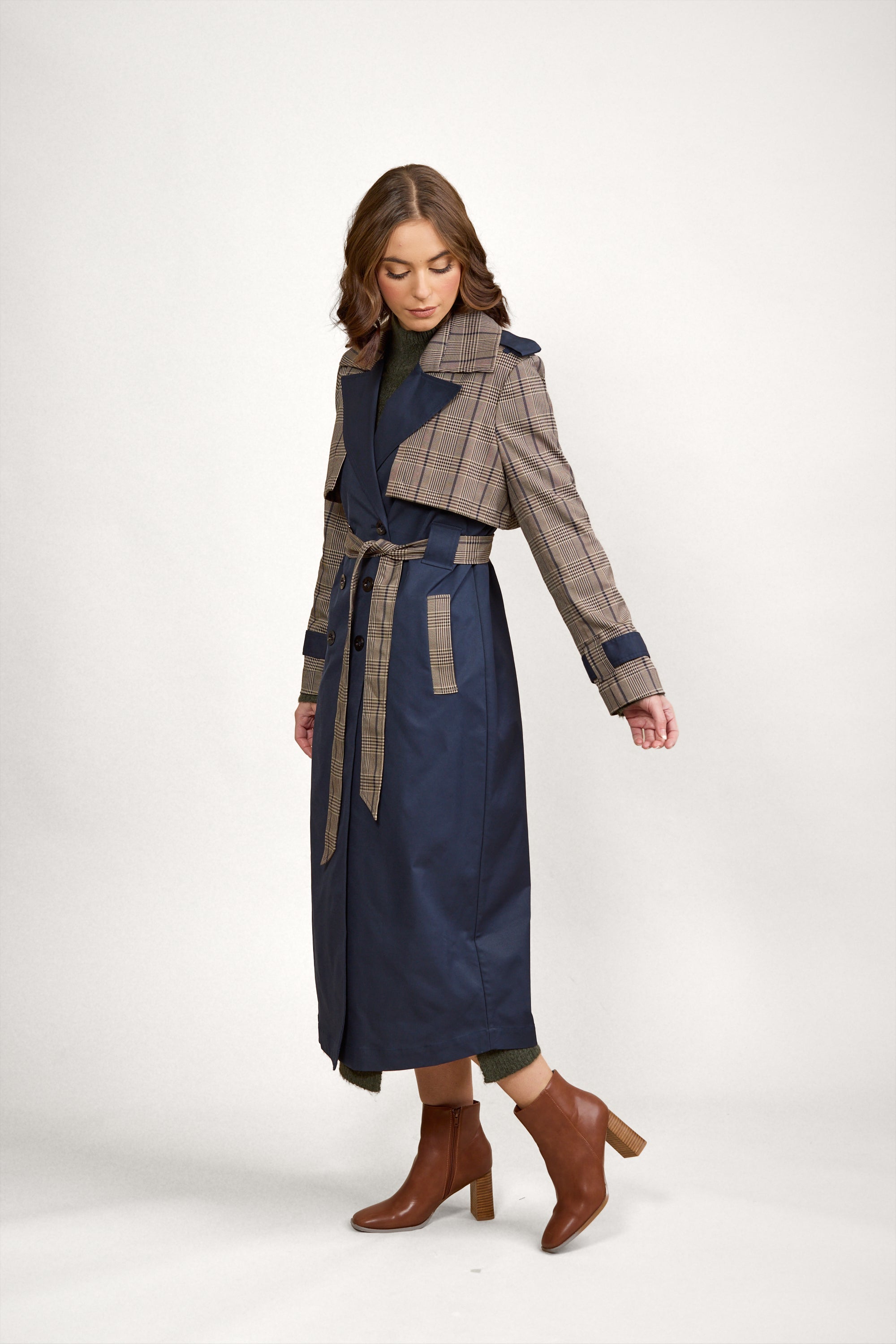 AW25 - Trench Coats