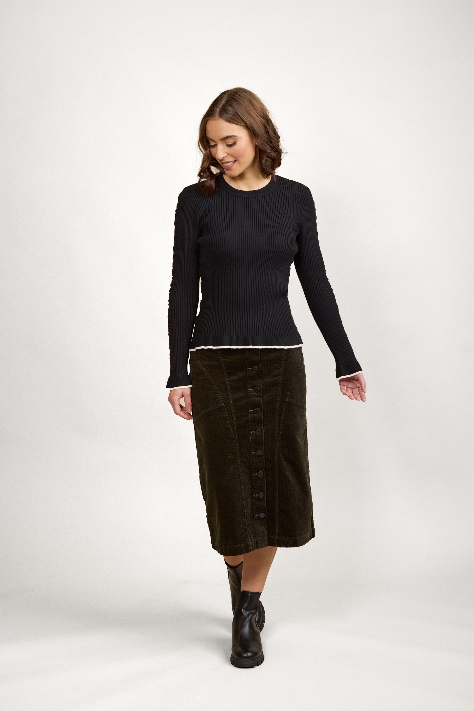 K2031 Luxe Sweater - Black/White - Knewe Label