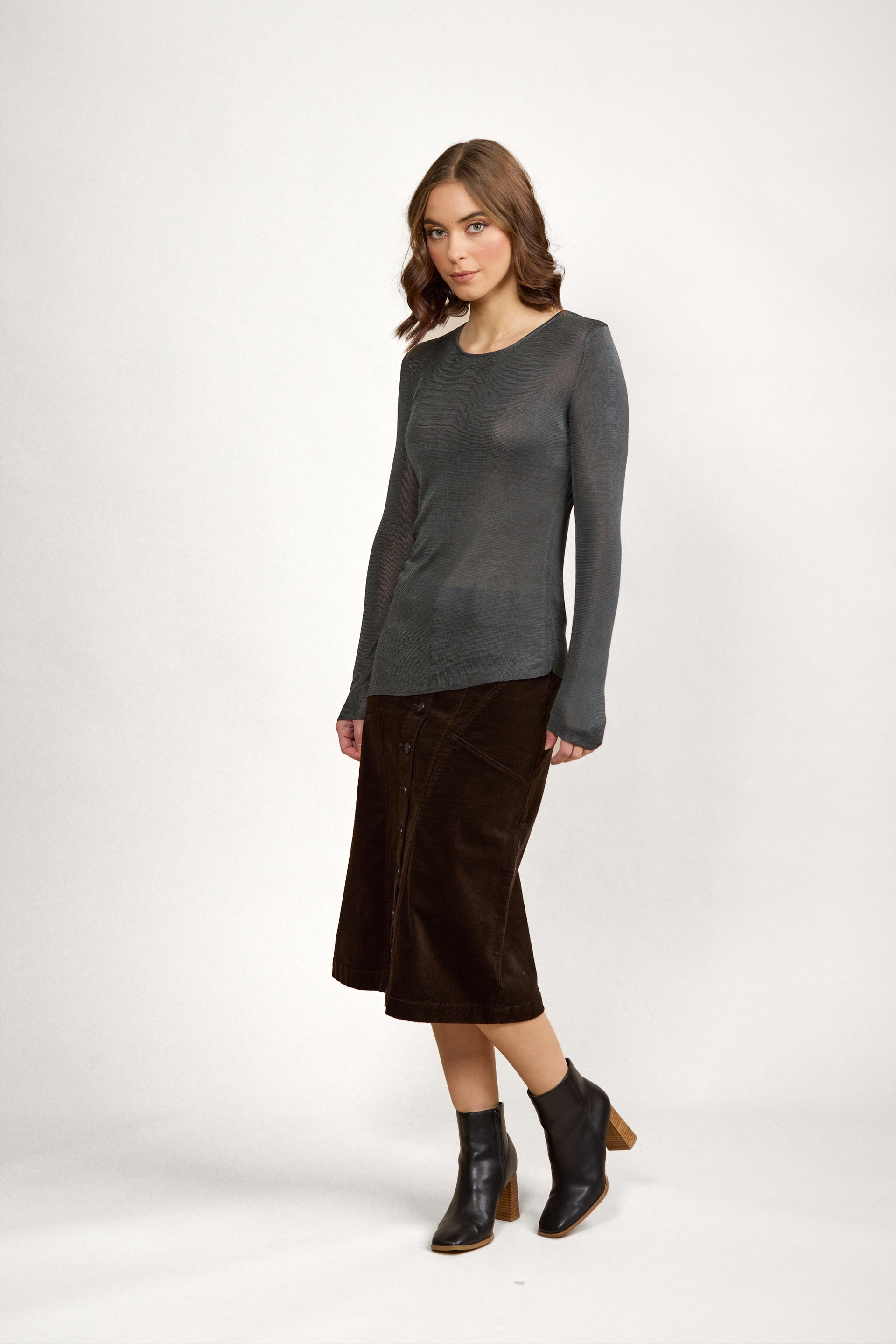 K2032 Dylan Sweater - Fog - Knewe Label