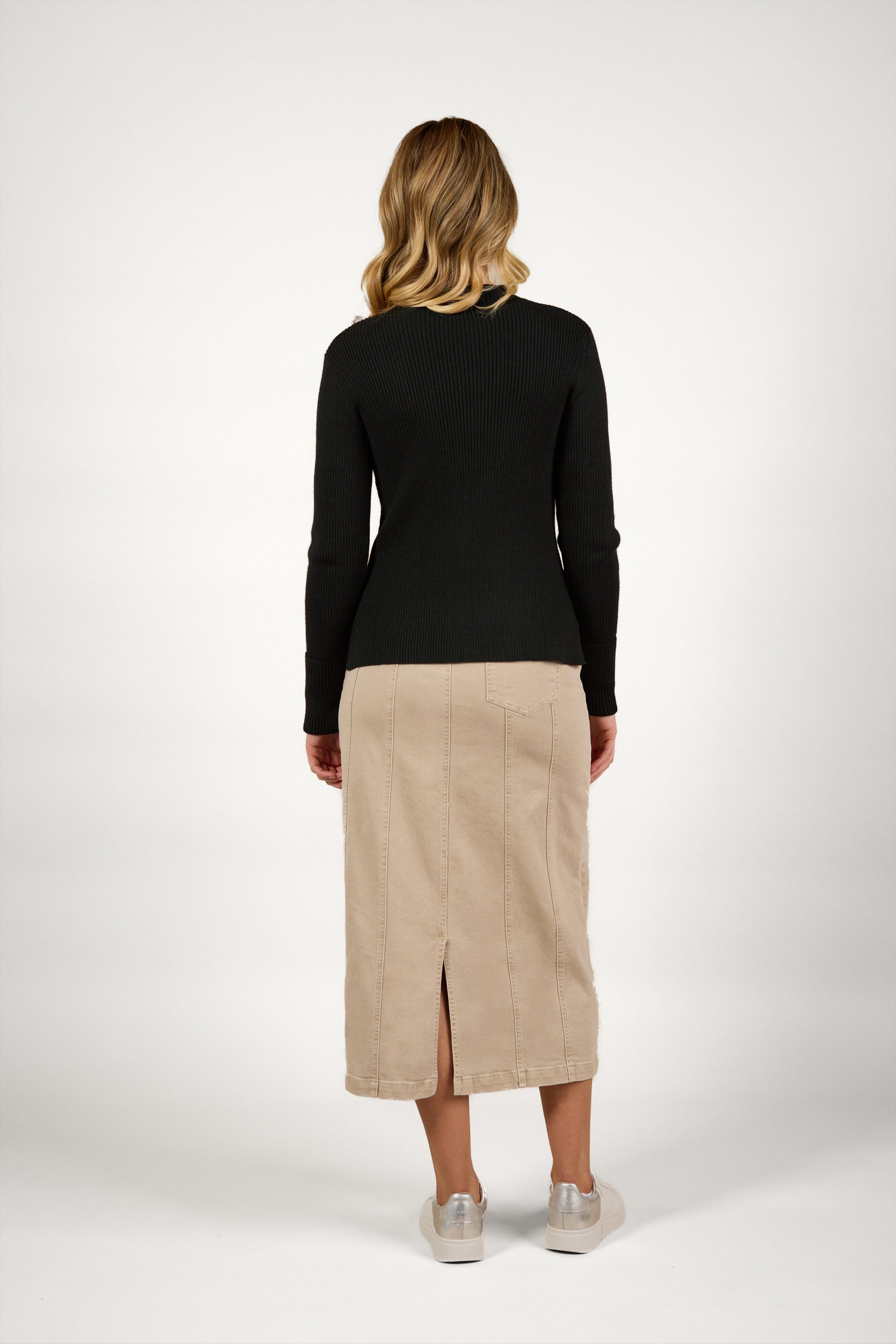 K2037 Core Sweater - Hunter - Knewe Label