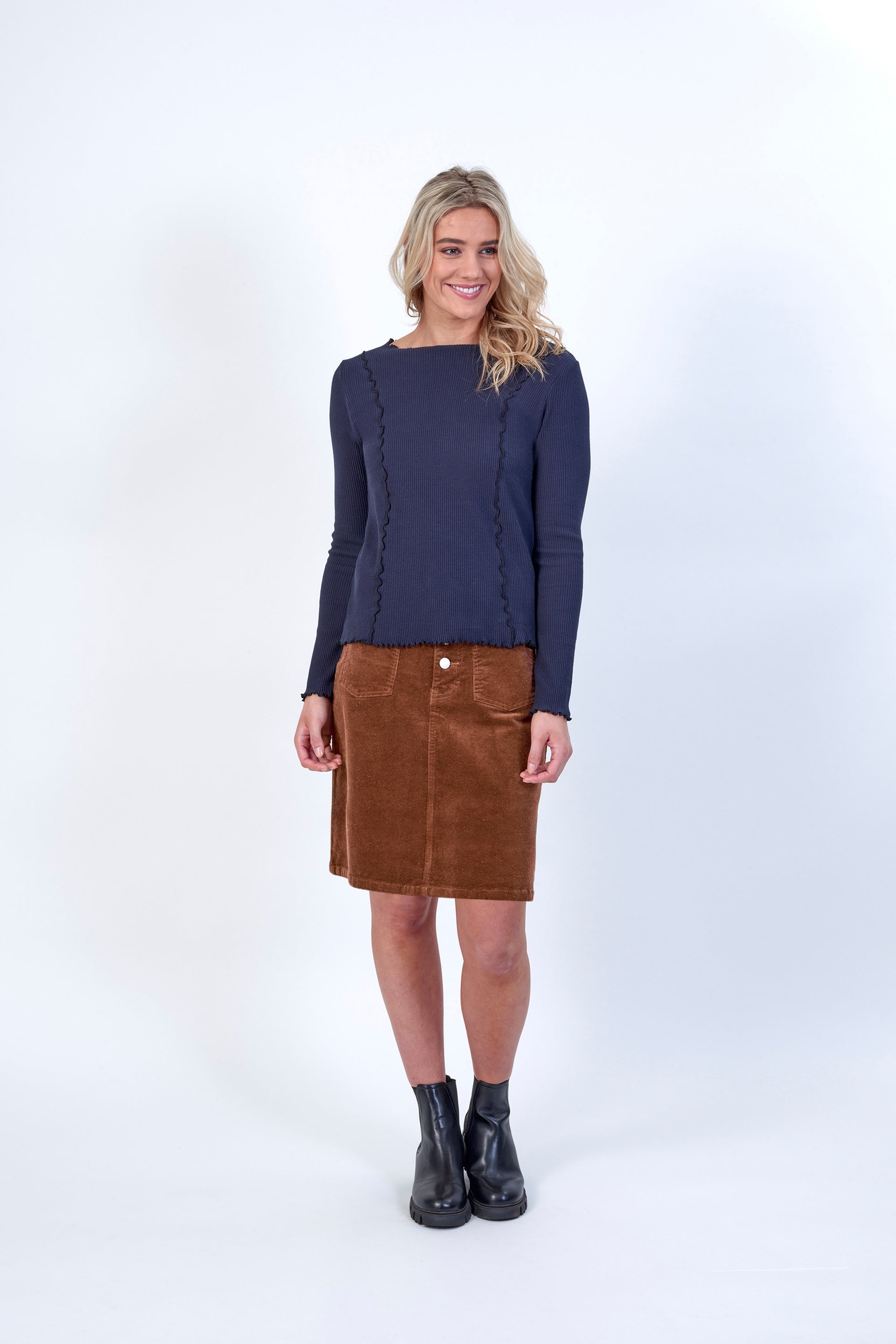 K3046 Ink - Tribe Top - Knewe Label