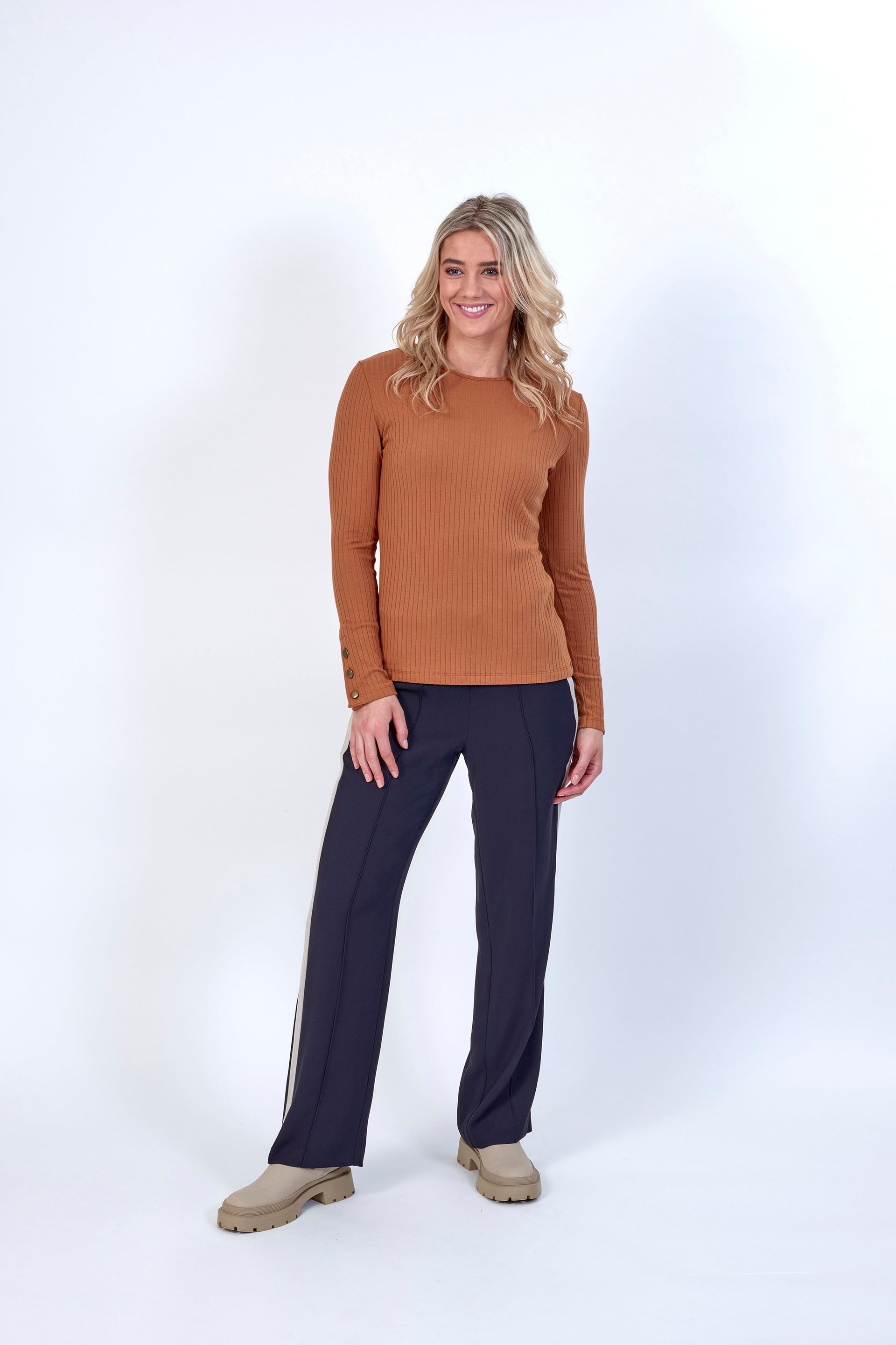 K3048 Tobacco - Virgo Top - Knewe Label
