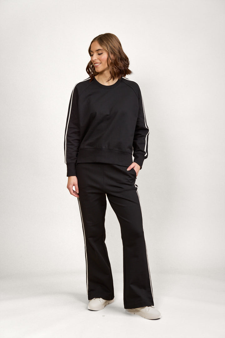 K3049 Rebel Jumper - Black - Knewe Label