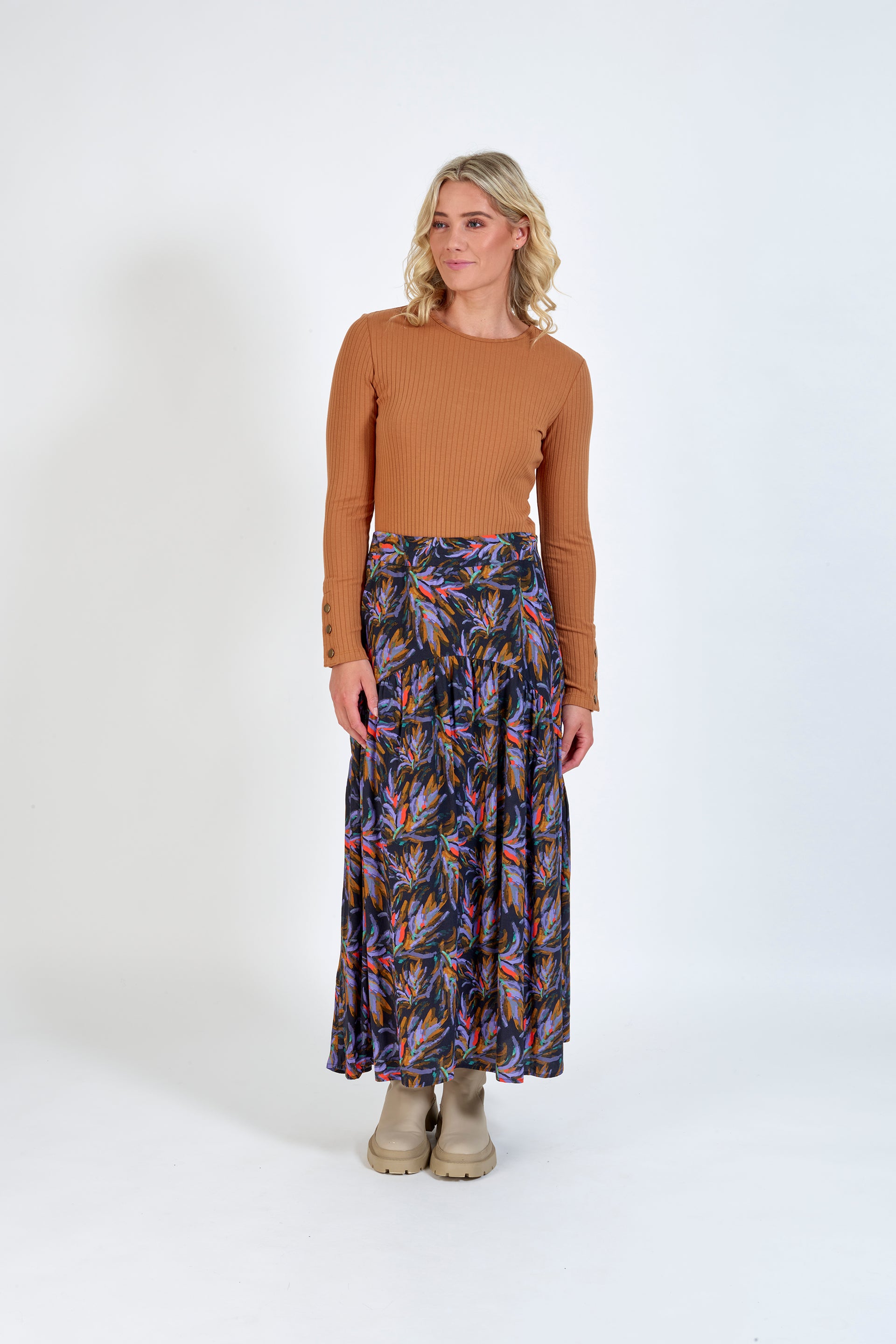 K4018 Misty - Vienna Skirt - Knewe Label