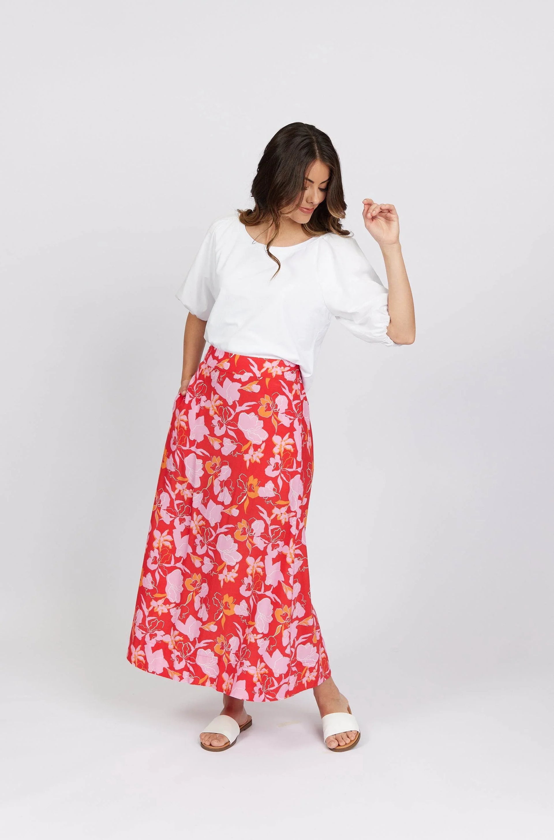 KNEWE Label women's K4031 Bliss Skirt in Gigi - close-up fabric detail