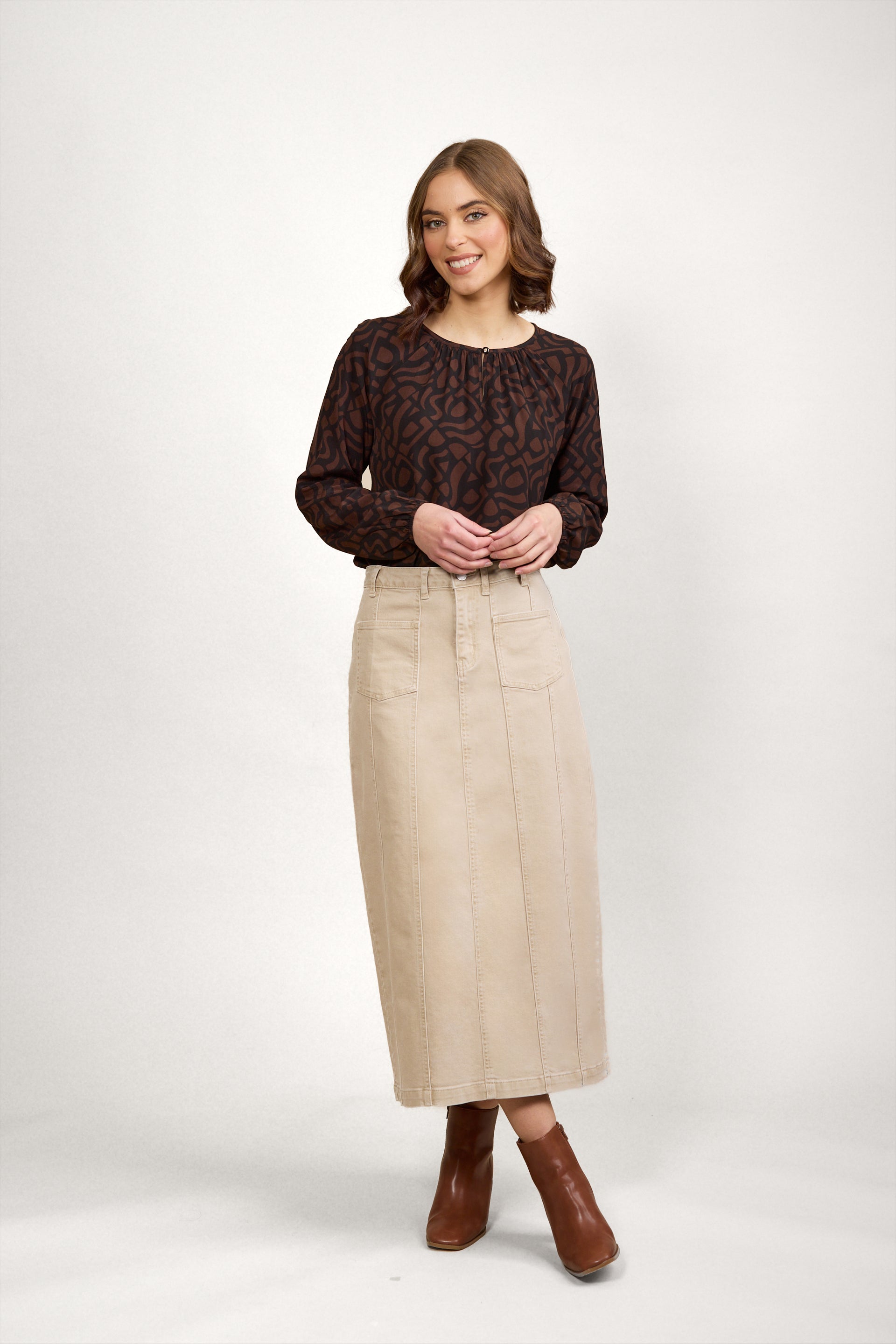 K4032 Cooper Skirt - Oat Denim - Knewe Label