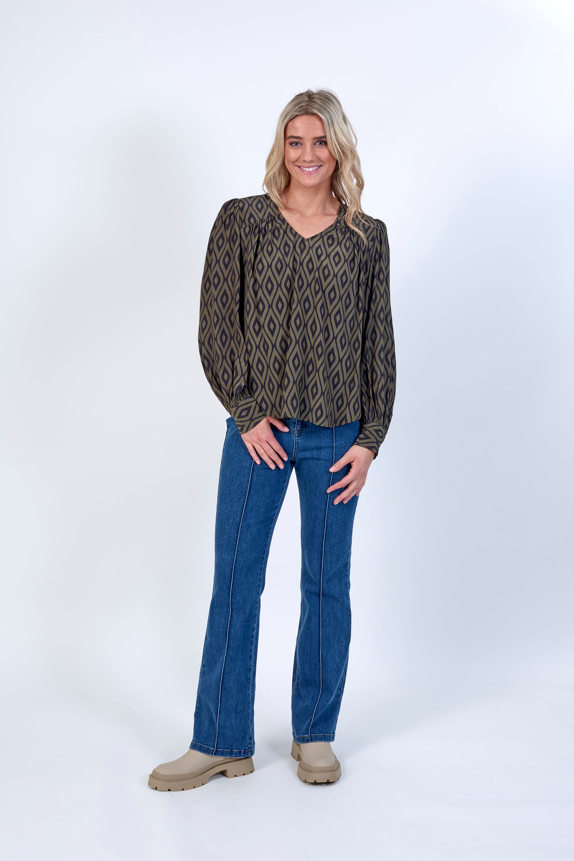 K5073 Nova - Roxanne Top - Knewe Label