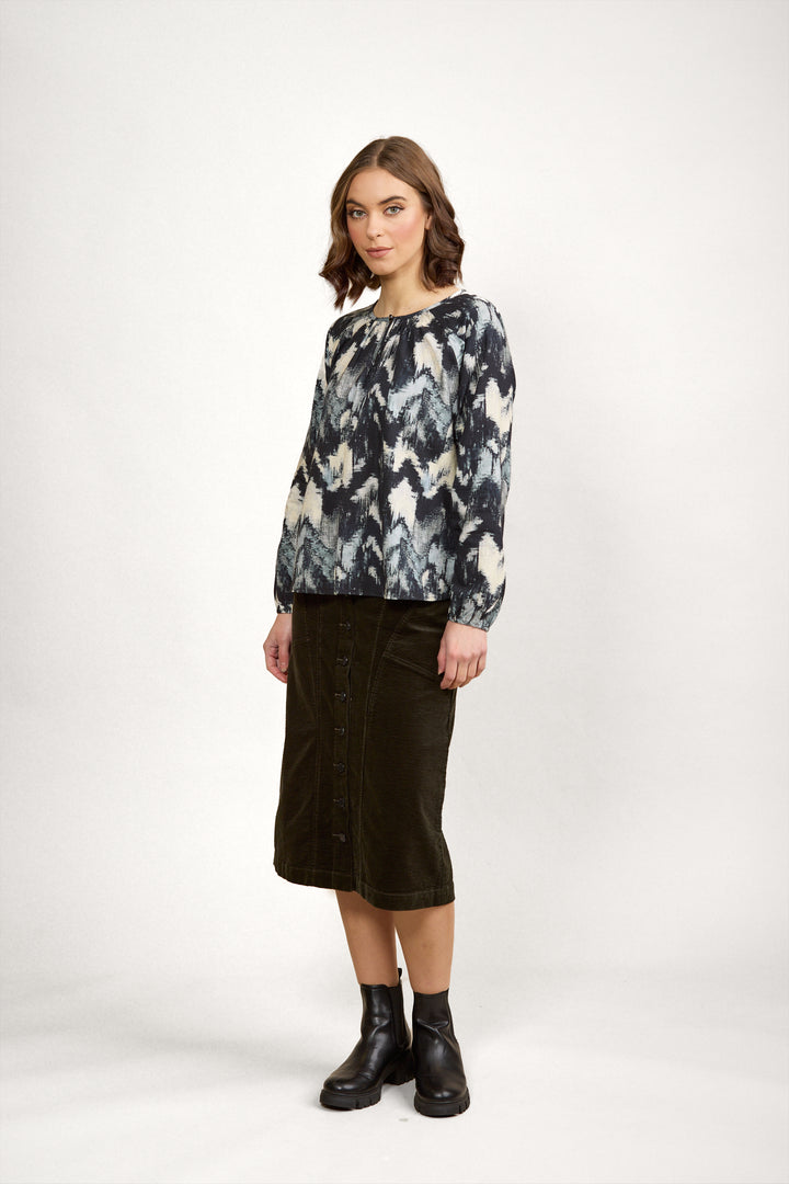 K5089 Story Top - Saint - Knewe Label