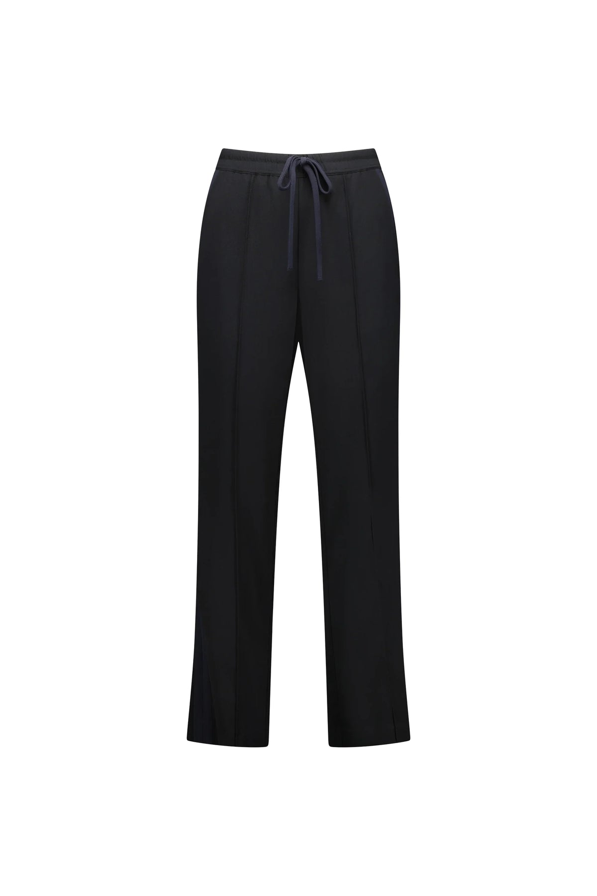 KNEWE Label women's K7060 Bowie Pant Black in Ink - close-up fabric detail
