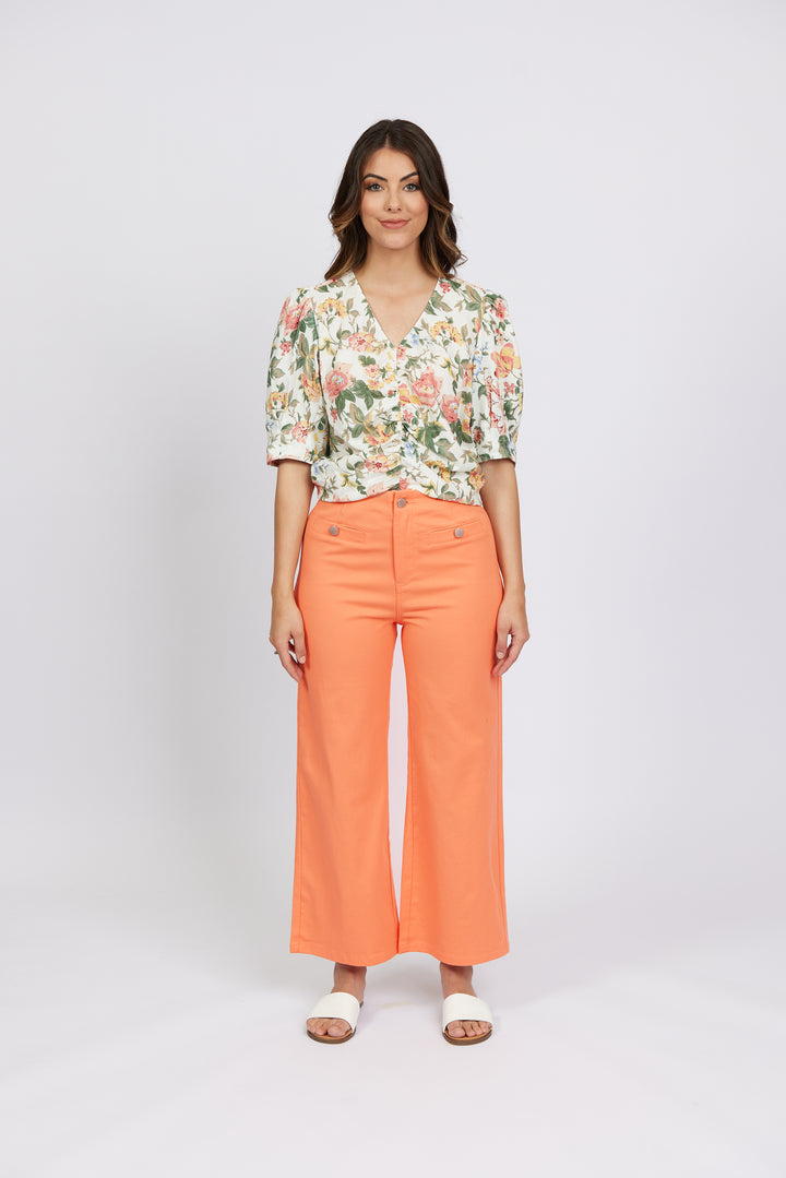 K7082 Apricot - Ace Jean - Knewe Label
