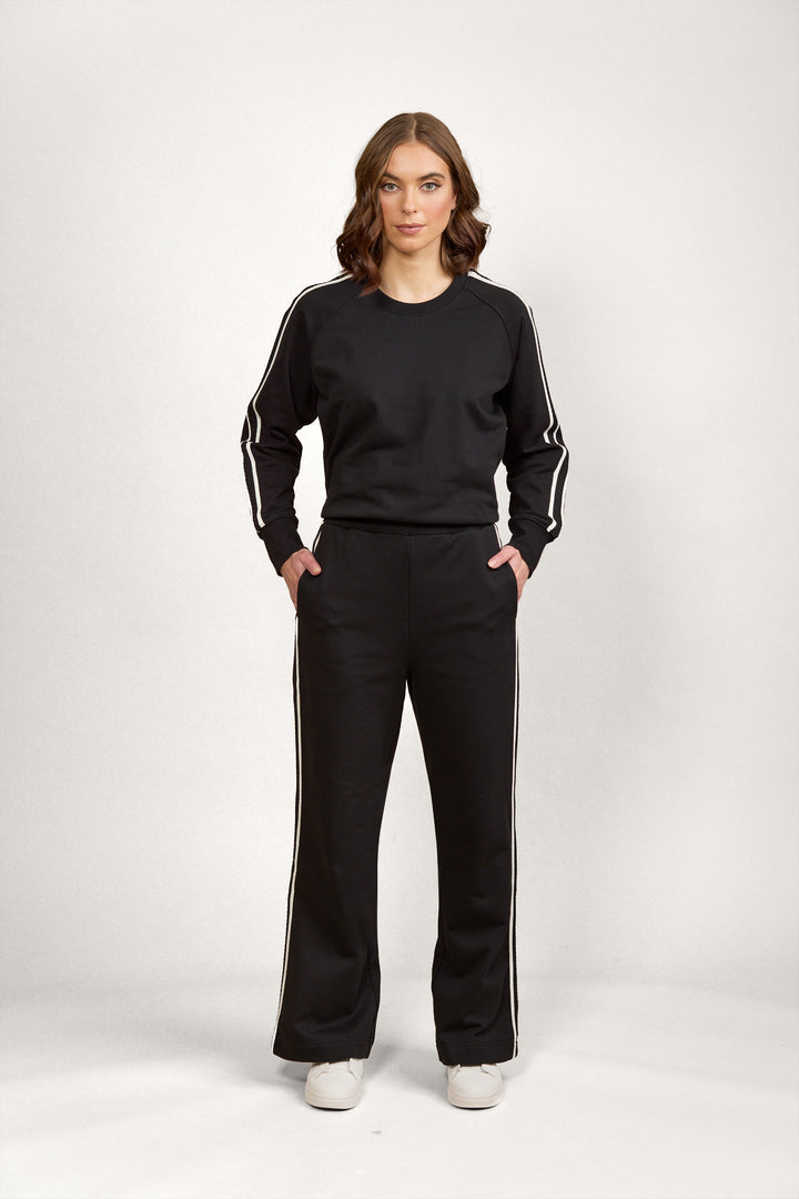 K7101 Rebel Wide Leg - Black - Knewe Label
