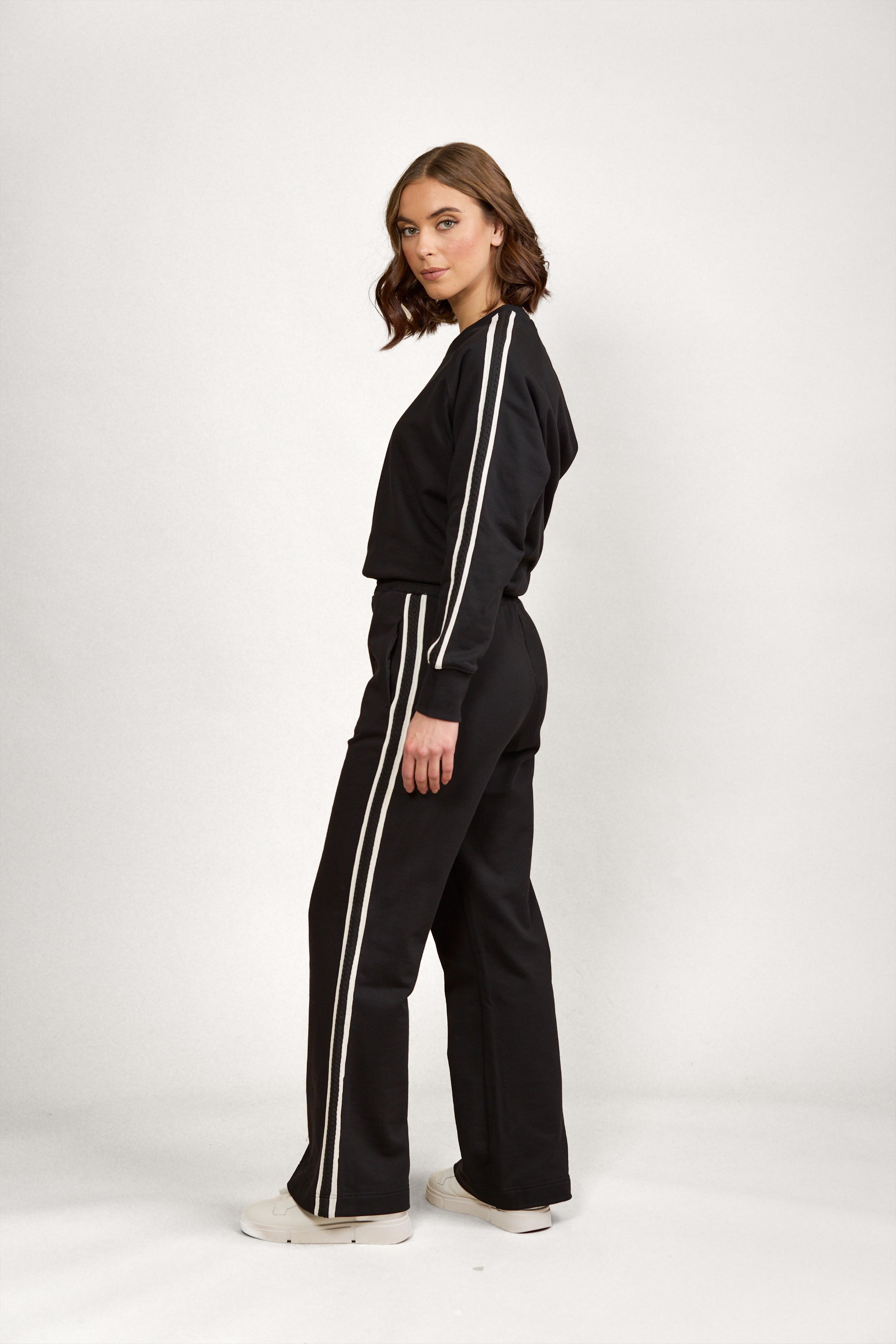 K7101 Rebel Wide Leg - Stone - Knewe Label