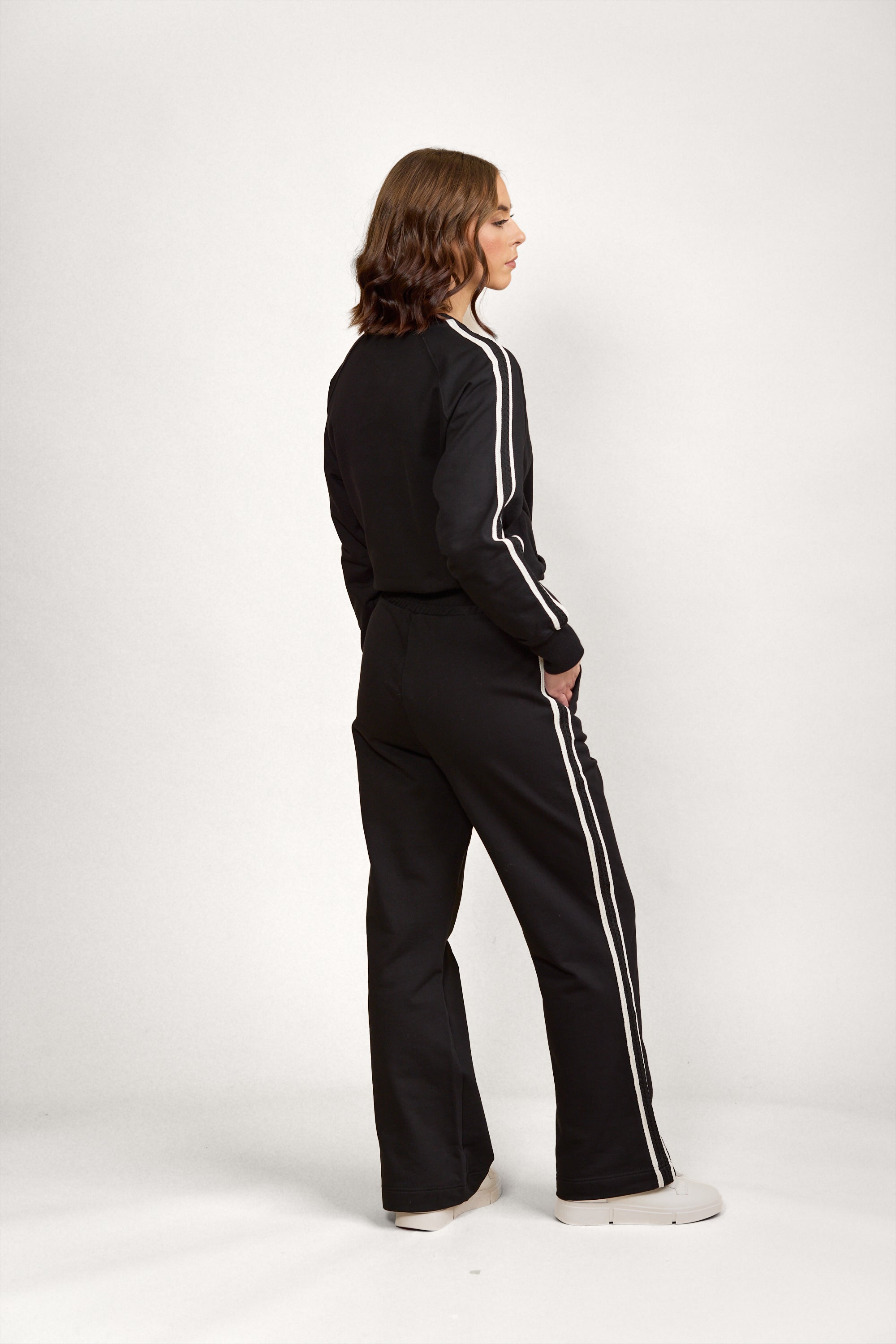 K7101 Rebel Wide Leg - Black - Knewe Label