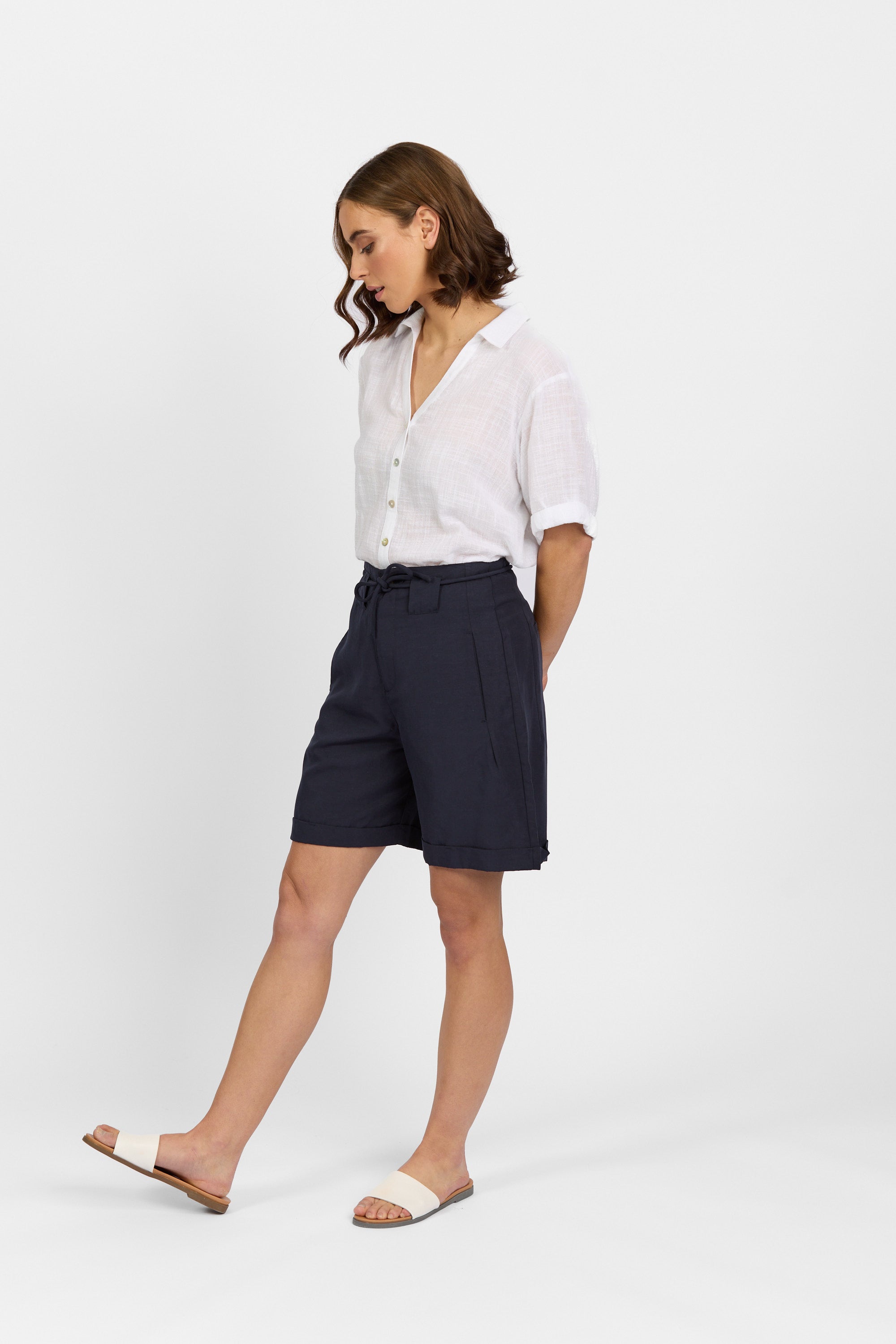 K8012 Ink - Verve Short - Knewe Label