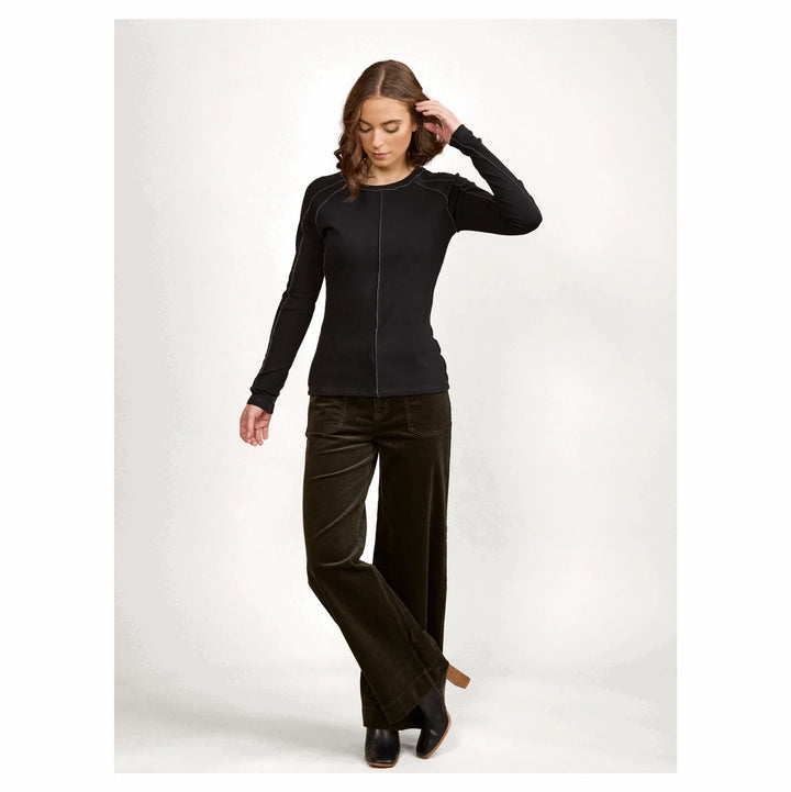 KNEWE Label women's K3054 Alex Top Black in Charcoal - close-up fabric detail