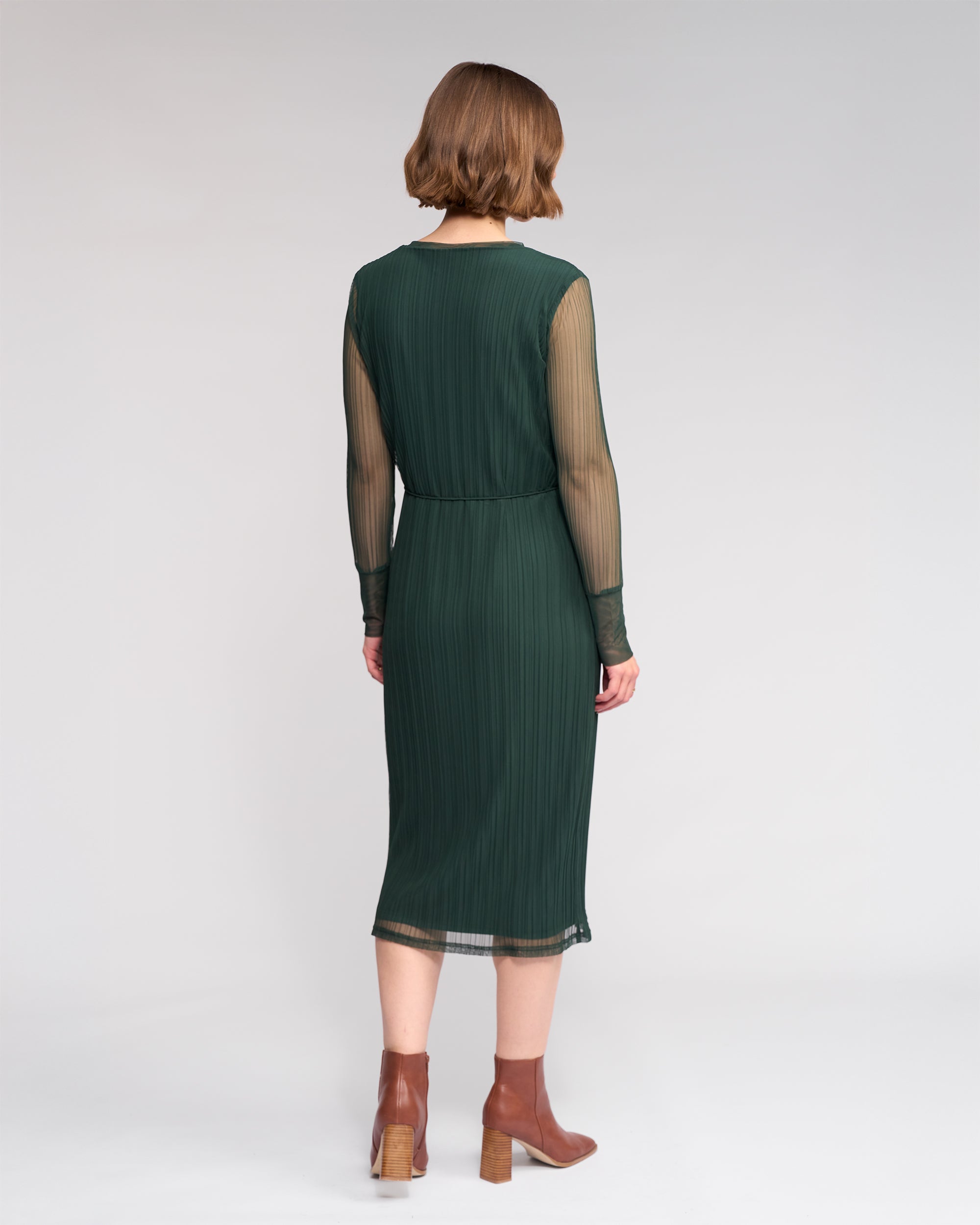 hunter green winter dress Freddie - dusty rose prom dresses S 18 M 19 Options:Mother+Girl White Urban Outfitters Cream Midi