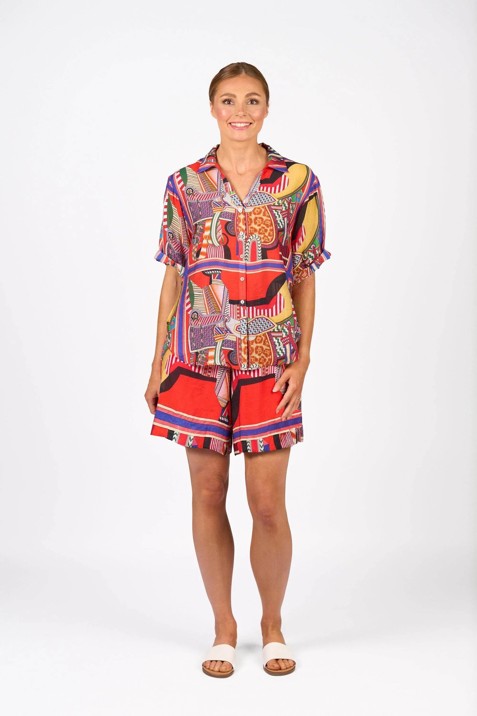 KNEWE Label women's K5079 Infinity Shirt in Cleopatra - close-up fabric detail