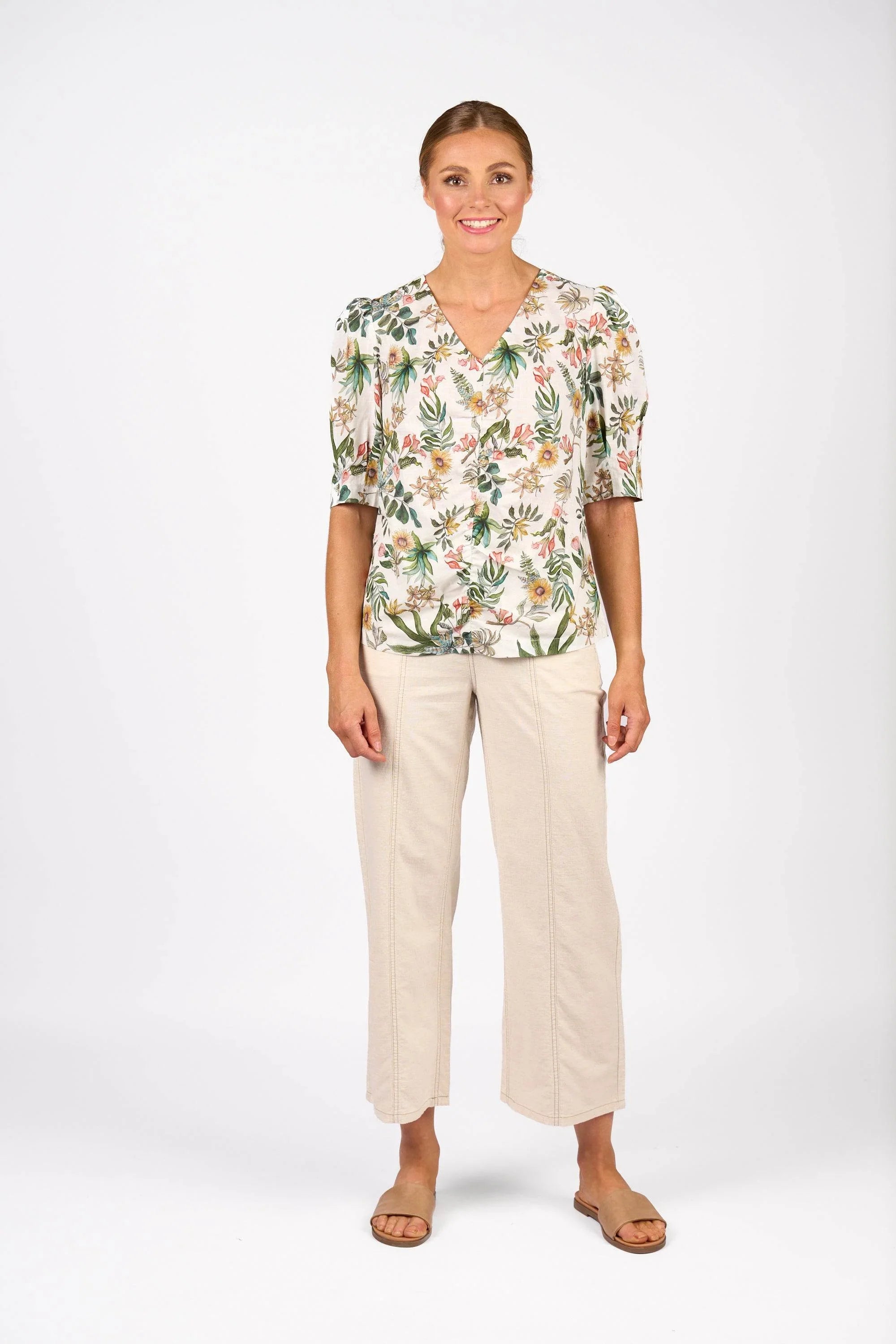 KNEWE Label women's K5082 Fizz Top in Wild - close-up fabric detail