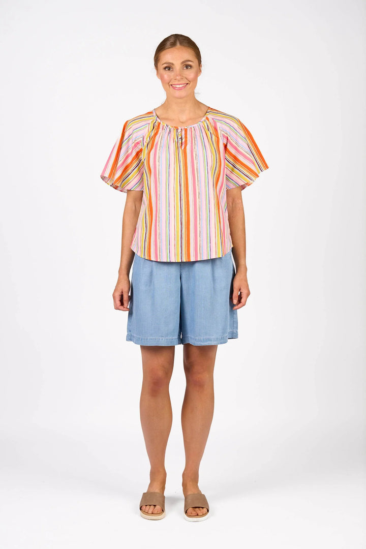 KNEWE Label women's K5083P Hazel Top in Bonbon - close-up fabric detail