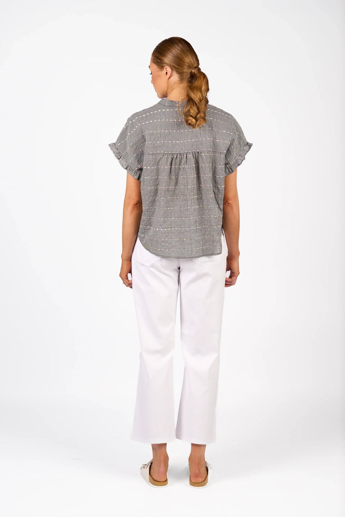 KNEWE Label women's K5097 Addison Top Black in Check - close-up fabric detail
