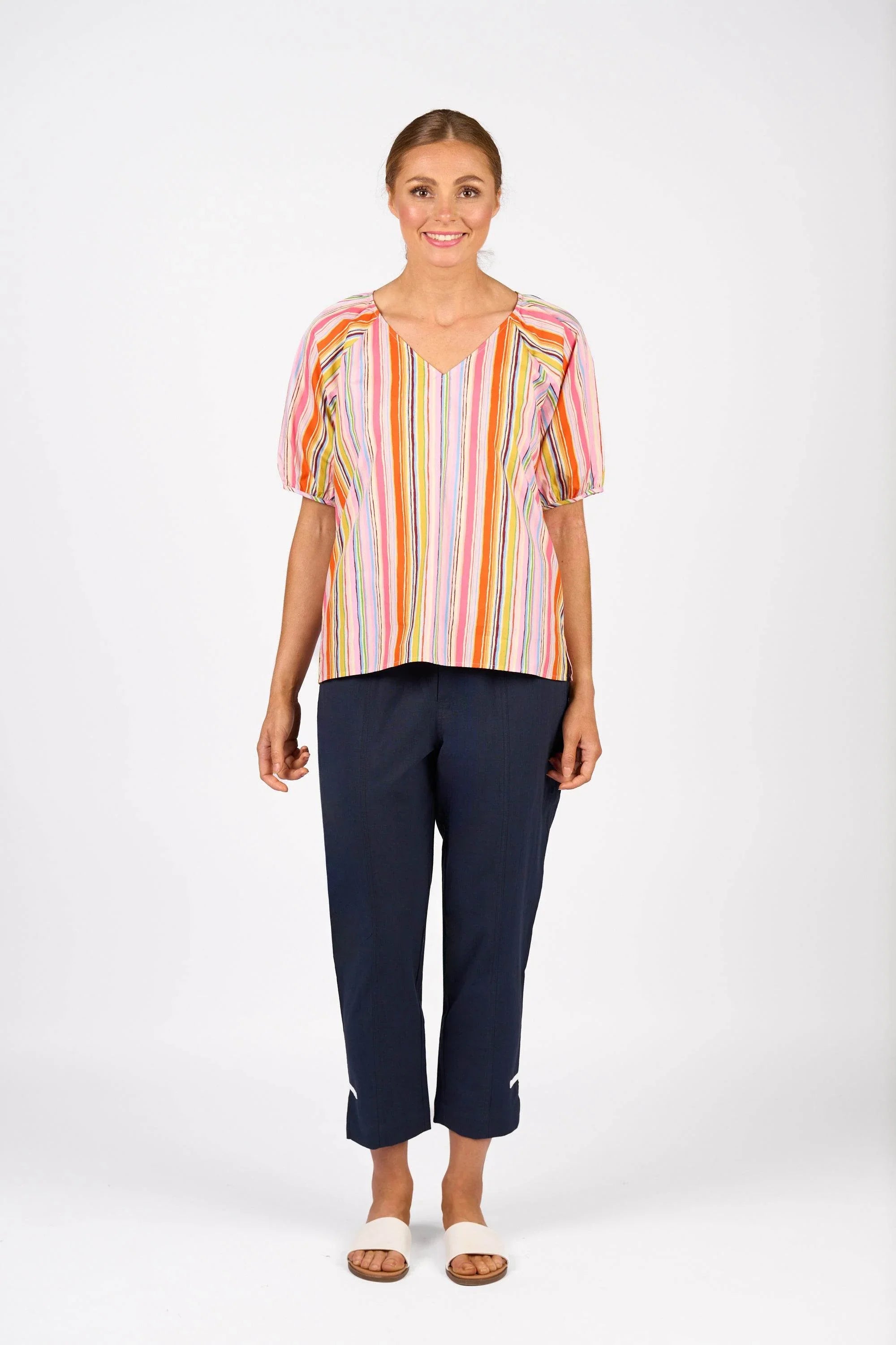 KNEWE Label women's K5102P Focus Top in Bonbon - close-up fabric detail