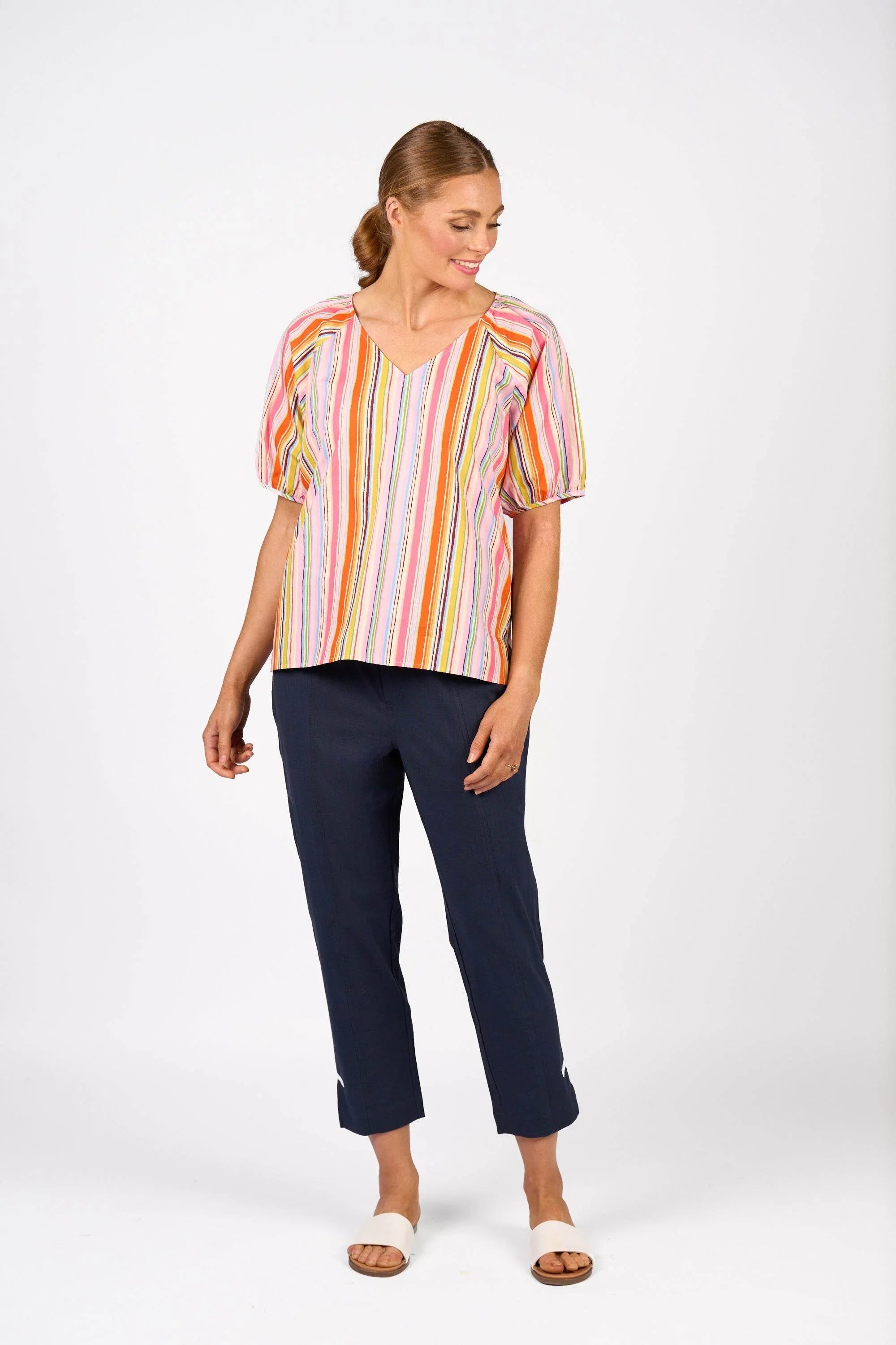 KNEWE Label women's K5102P Focus Top in Bonbon - close-up fabric detail