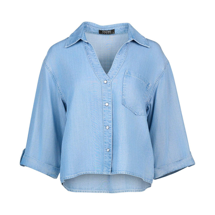 KNEWE Label women's K5103 Knight Shirt Light in Blue - close-up fabric detail
