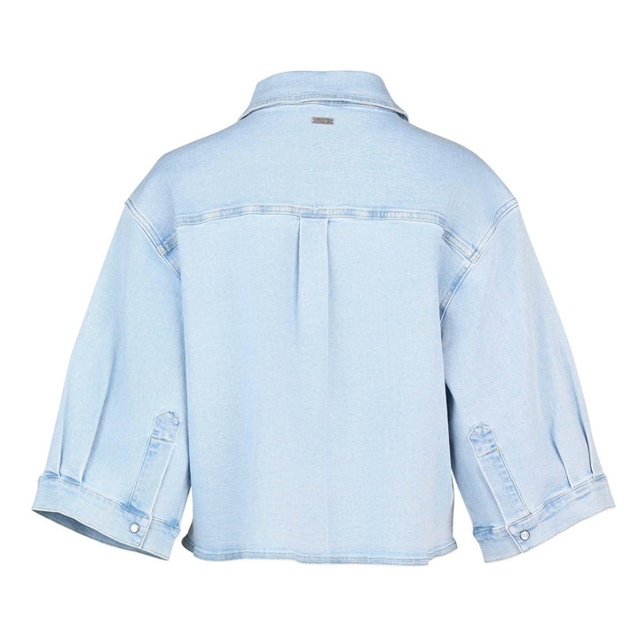 KNEWE Label women's K6045 Coupe Shacket Light in Wash - close-up fabric detail